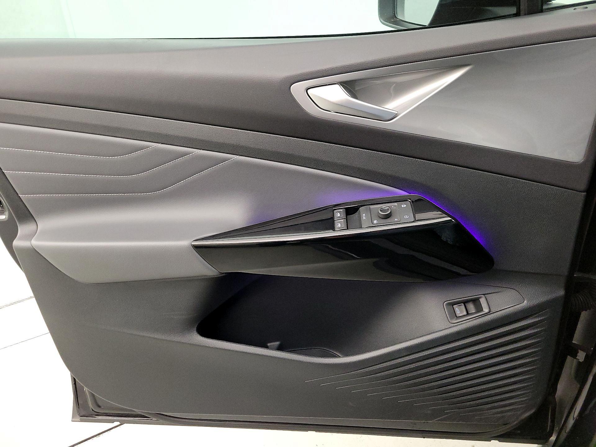Thumbnail: 2023 Volkswagen ID.4 - 12