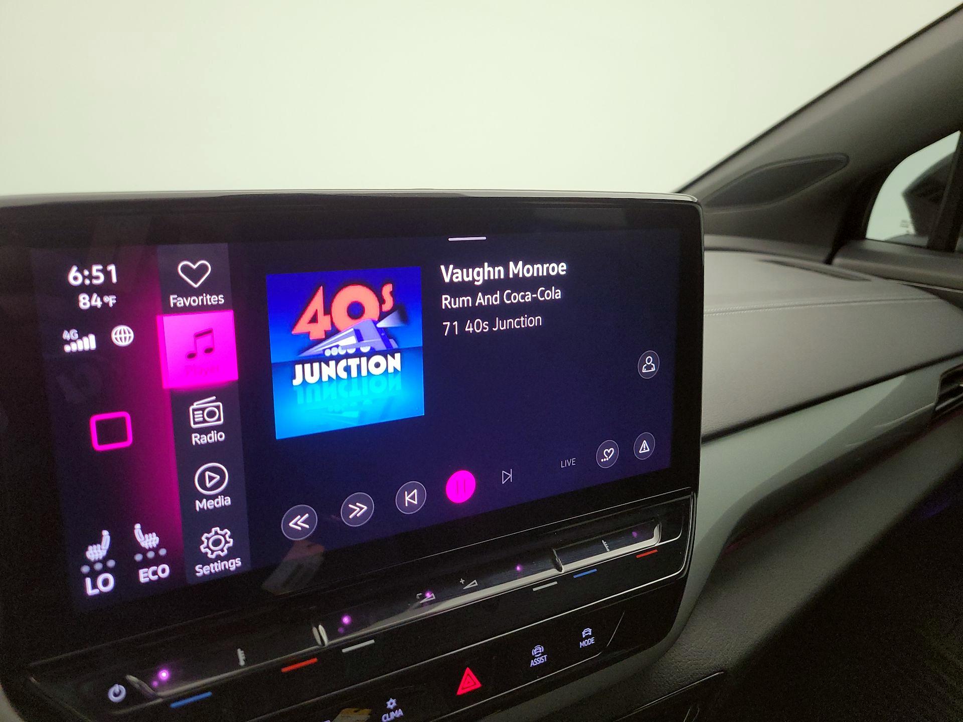 Thumbnail: 2023 Volkswagen ID.4 - 15