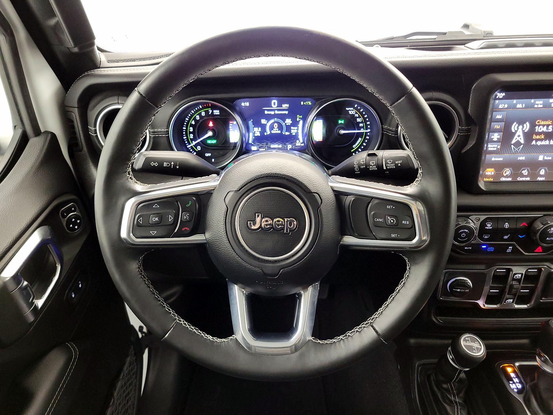 Thumbnail: 2023 Jeep Wrangler - 10