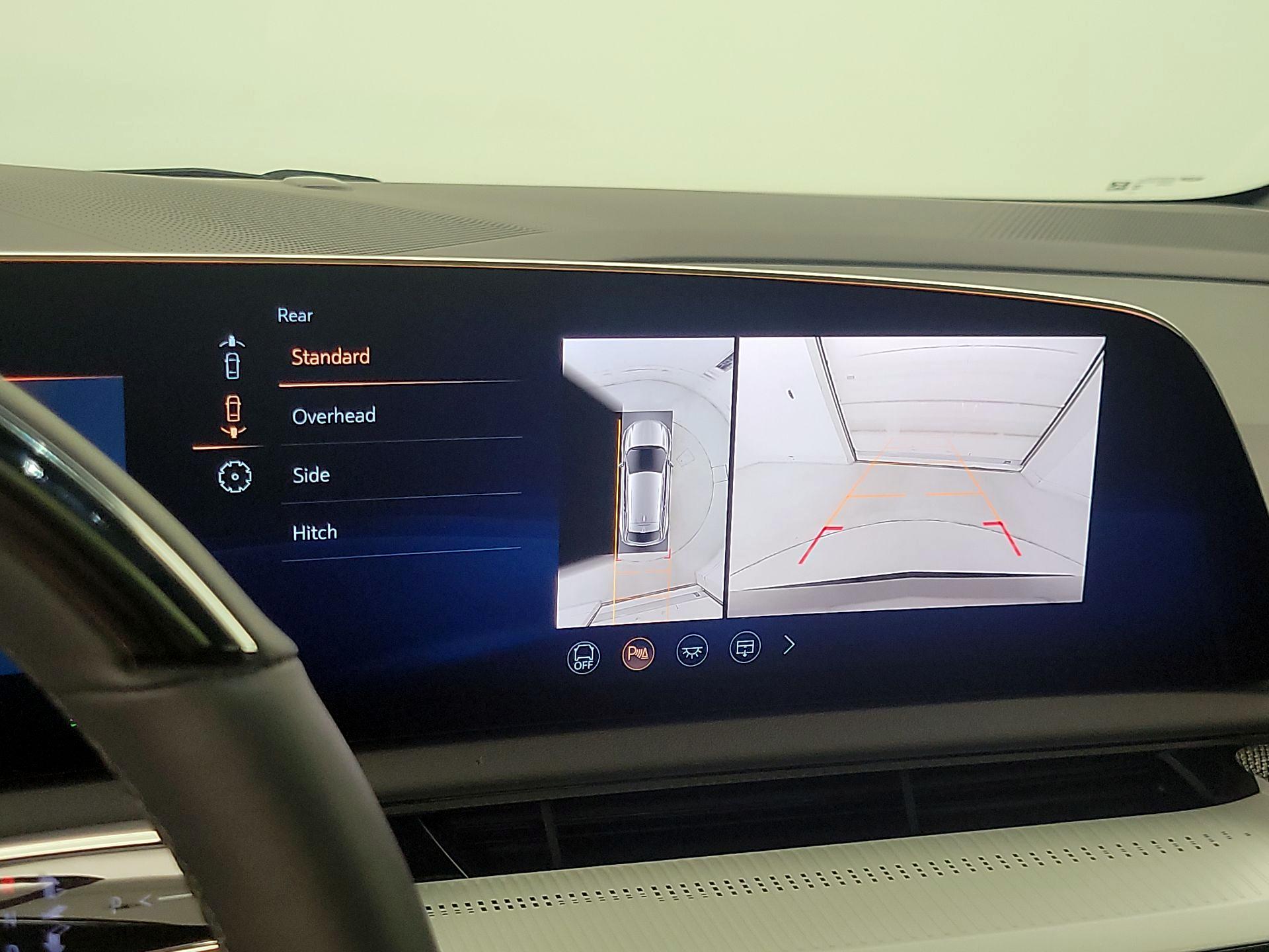Thumbnail: 2025 Cadillac Optiq - 14