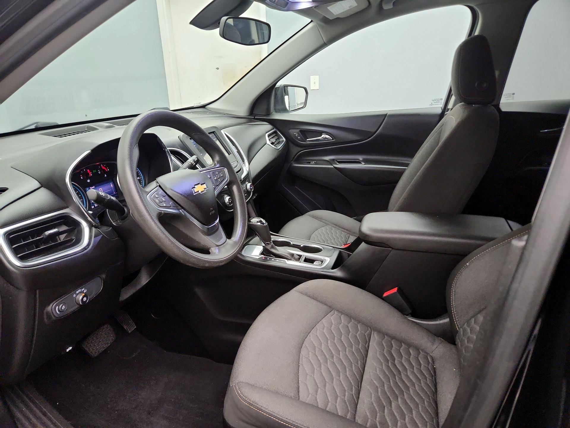 Thumbnail: 2019 Chevrolet Equinox - 11