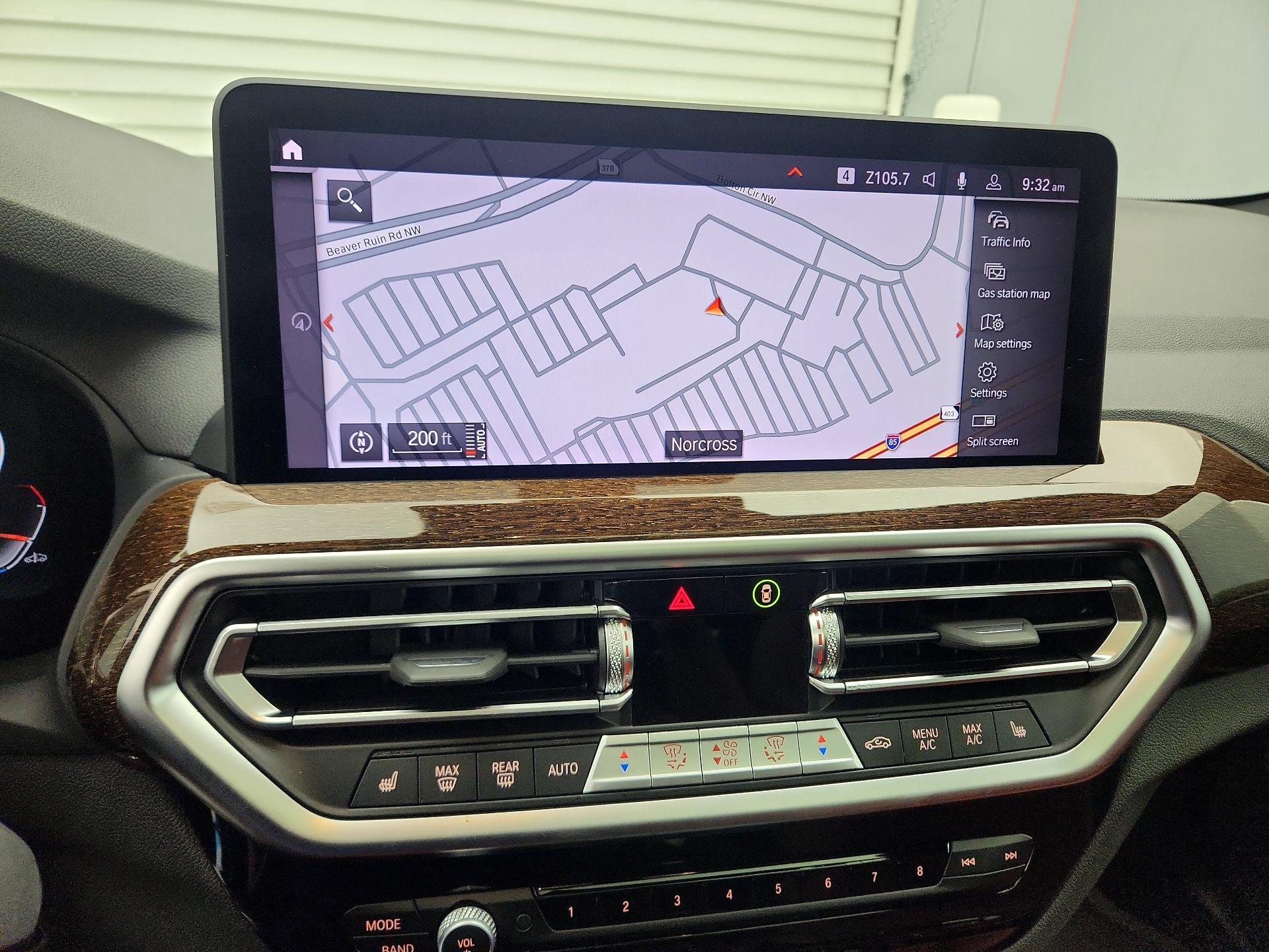 Thumbnail: 2025 BMW X4 - 14