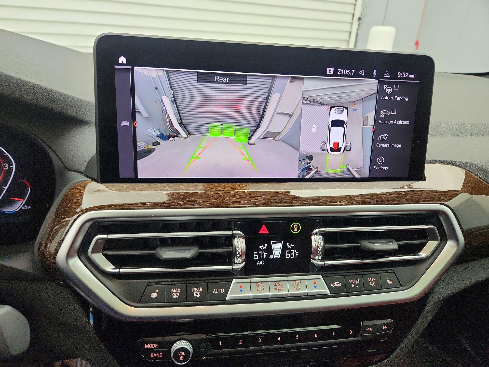 Thumbnail: 2025 BMW X4 - 15
