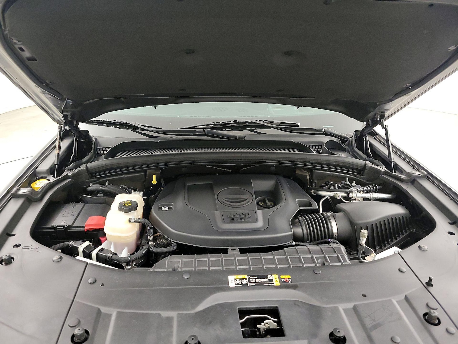 2023 Jeep Grand Cherokee Summit - Photo 24