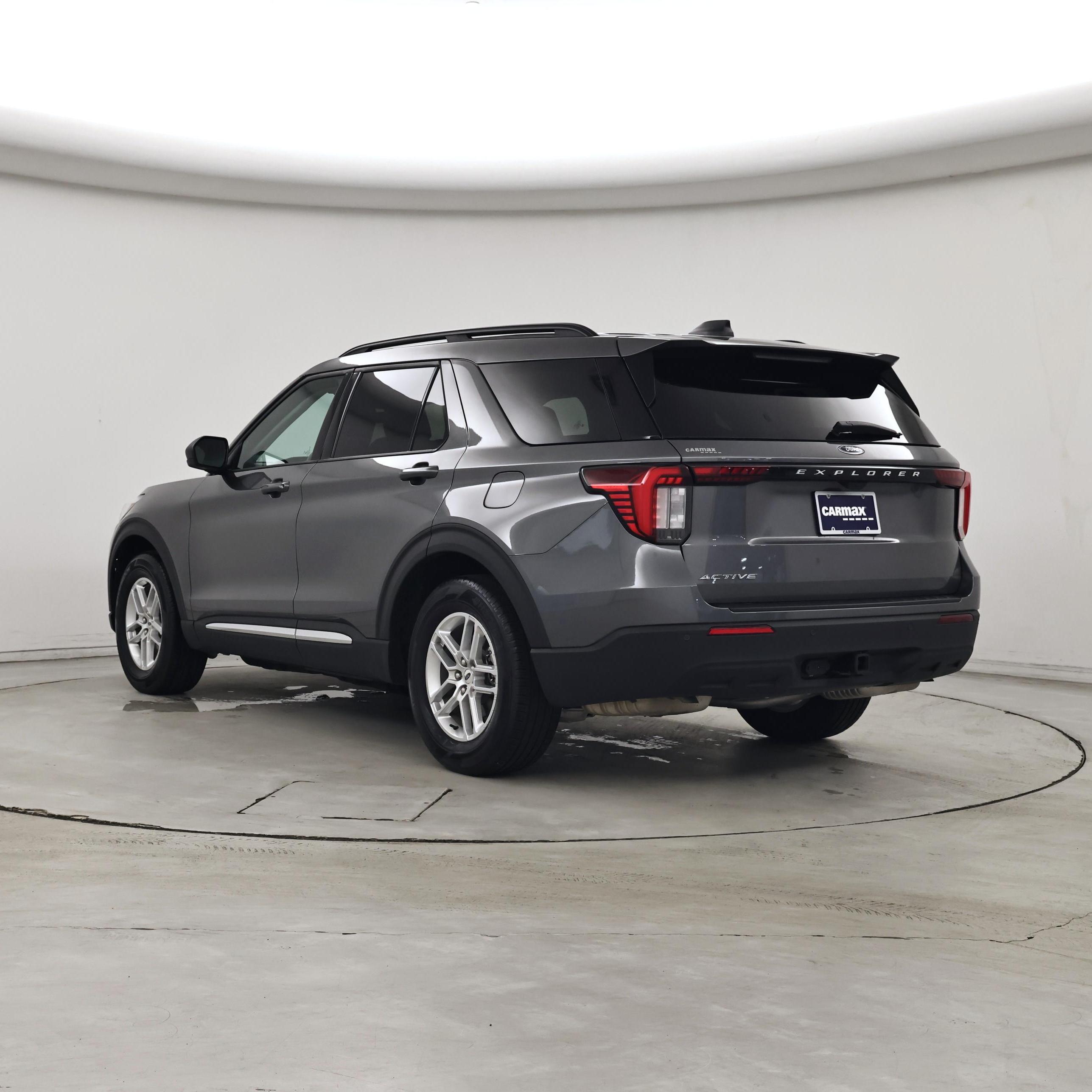 Thumbnail: 2025 Ford Explorer - 2