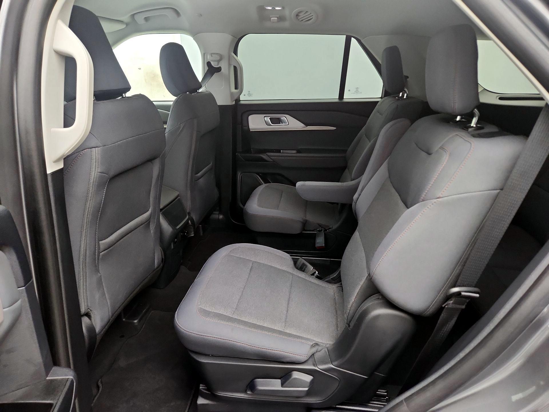 Thumbnail: 2025 Ford Explorer - 20