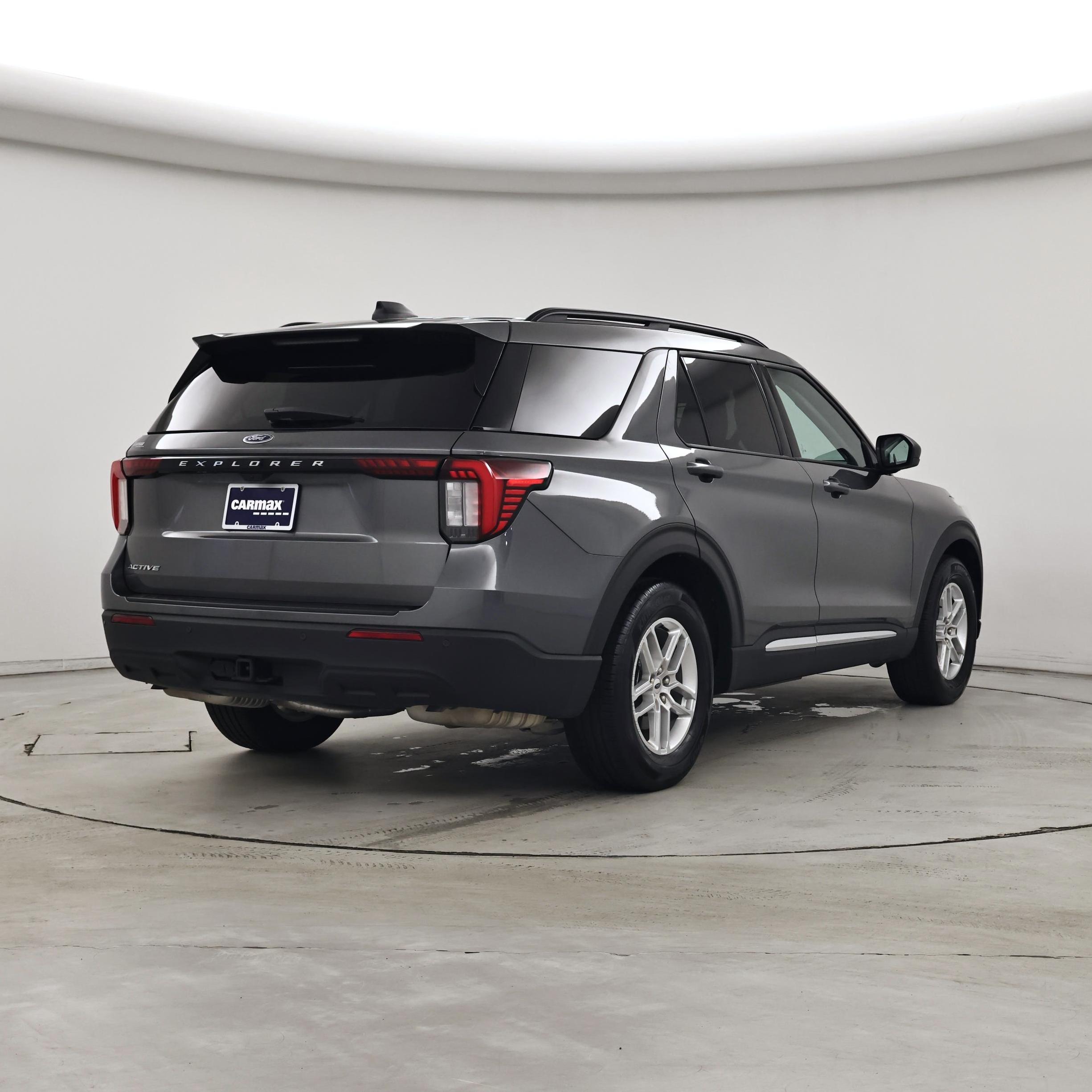 Thumbnail: 2025 Ford Explorer - 8