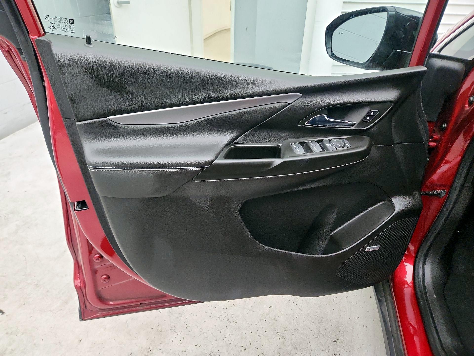 Thumbnail: 2023 Chevrolet Bolt EV - 12
