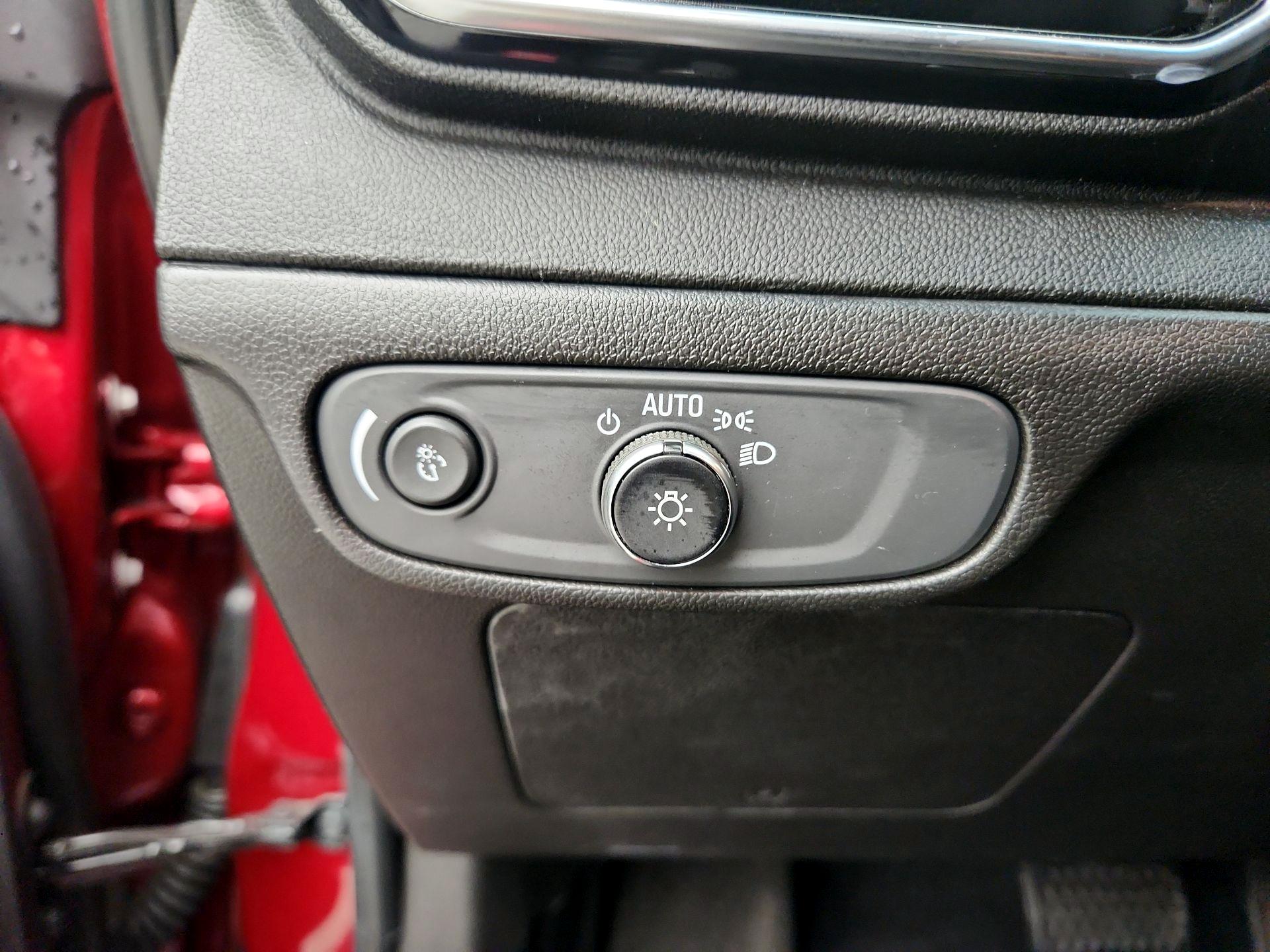 Thumbnail: 2023 Chevrolet Bolt EV - 13