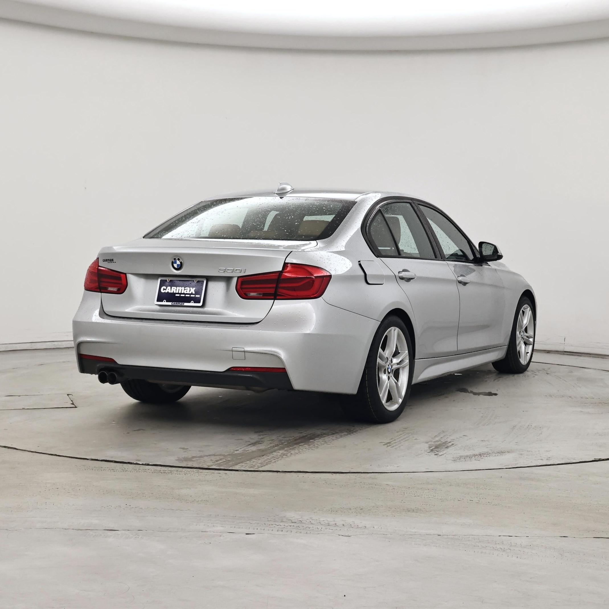 Thumbnail: 2018 BMW 3 Series - 8