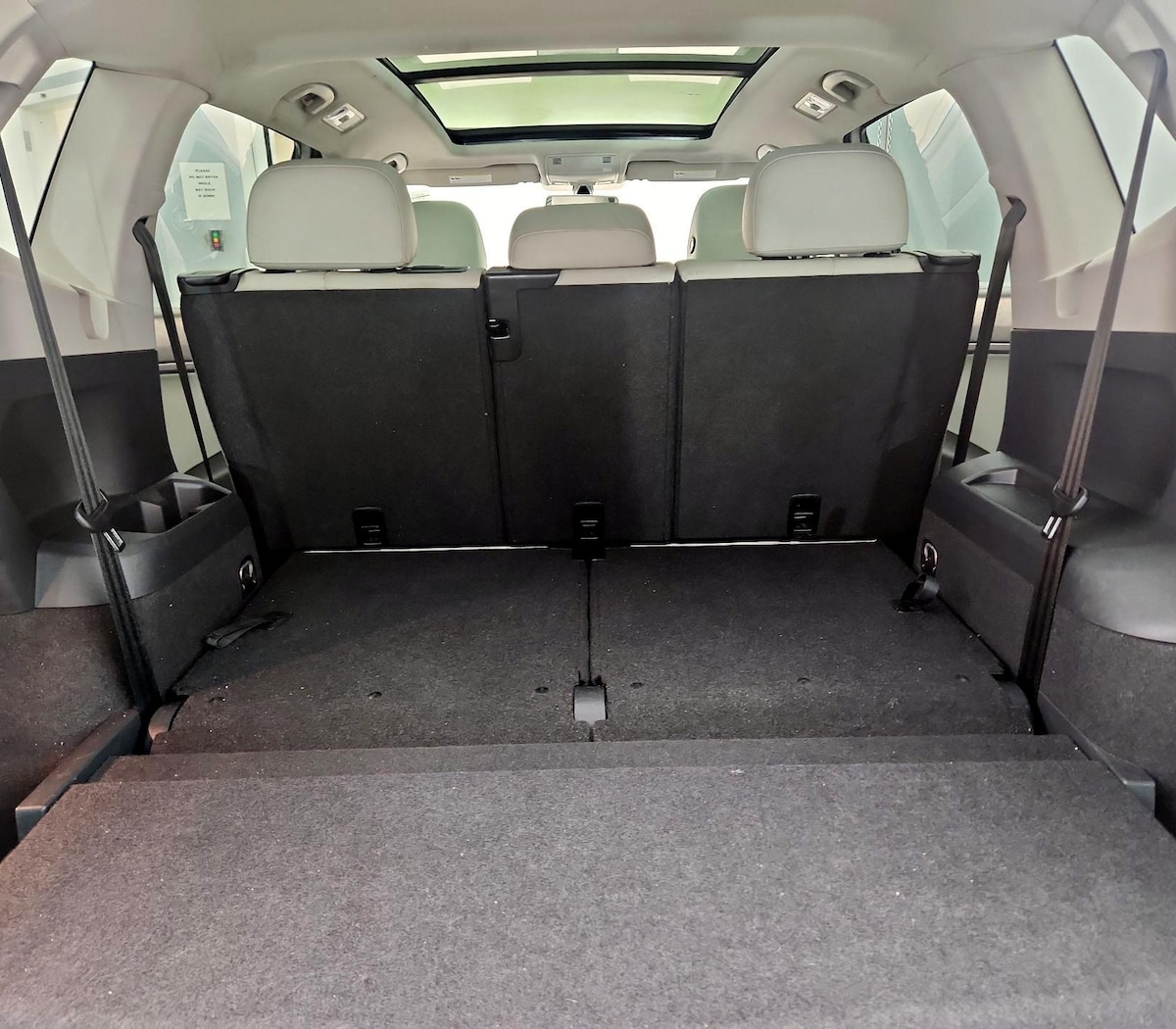 Trunk/Cargo (Seats Up)