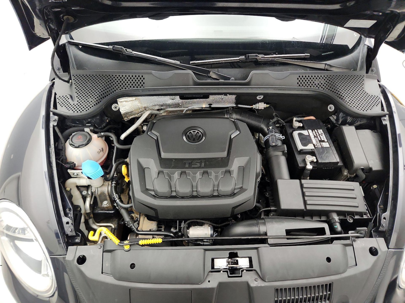 2019 Volkswagen Beetle SE - Photo 22