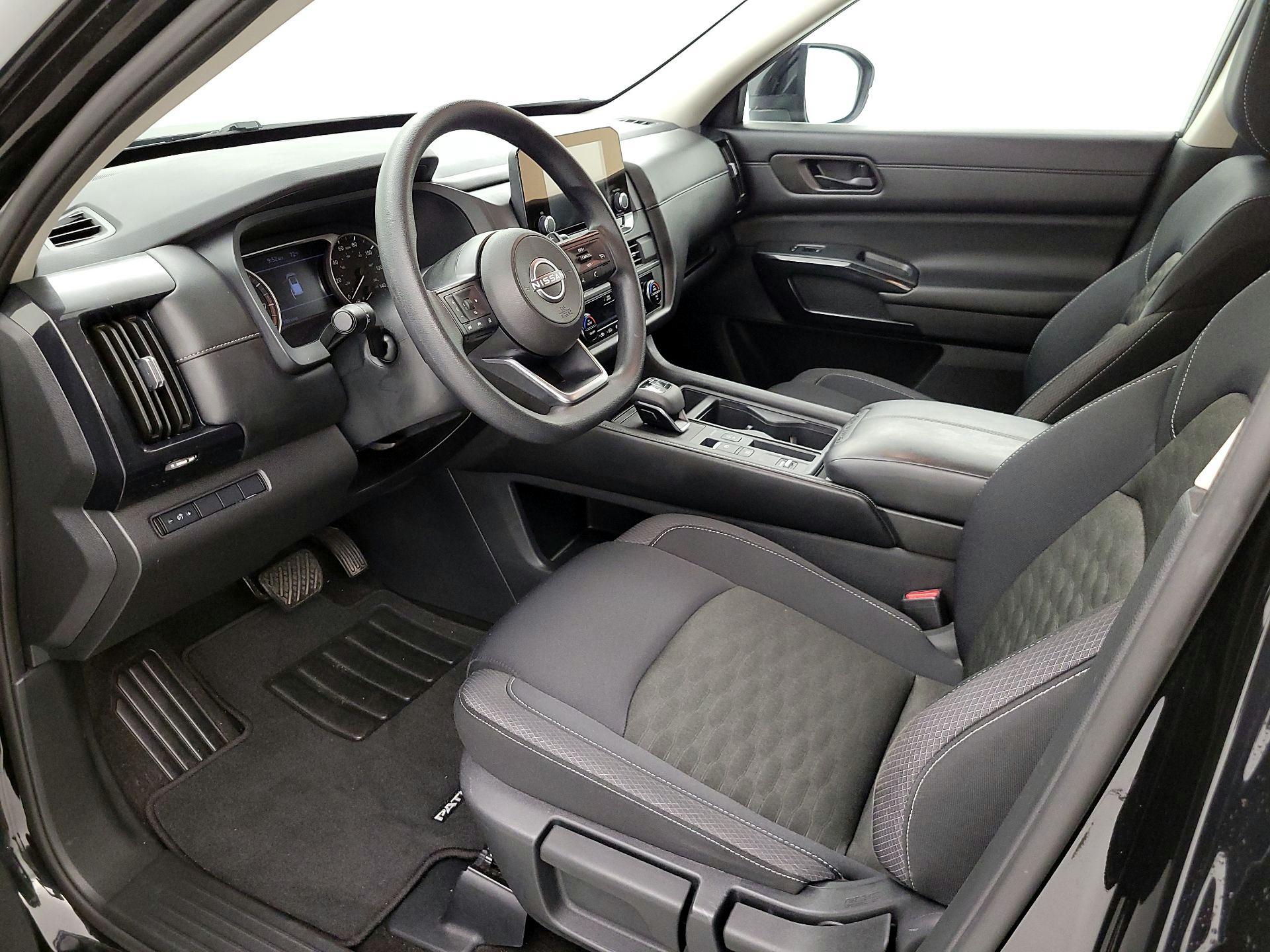 Thumbnail: 2024 Nissan Pathfinder - 11
