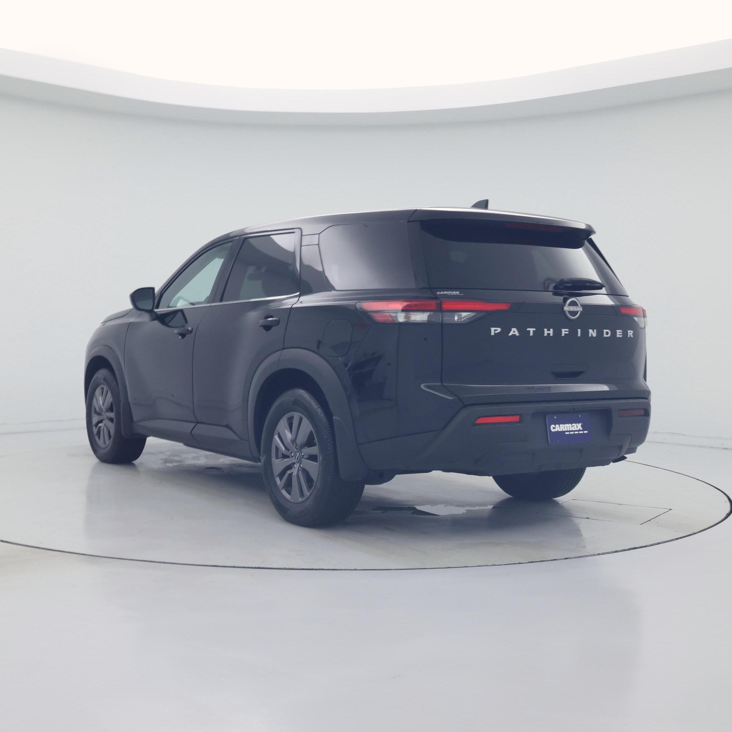 Thumbnail: 2024 Nissan Pathfinder - 2