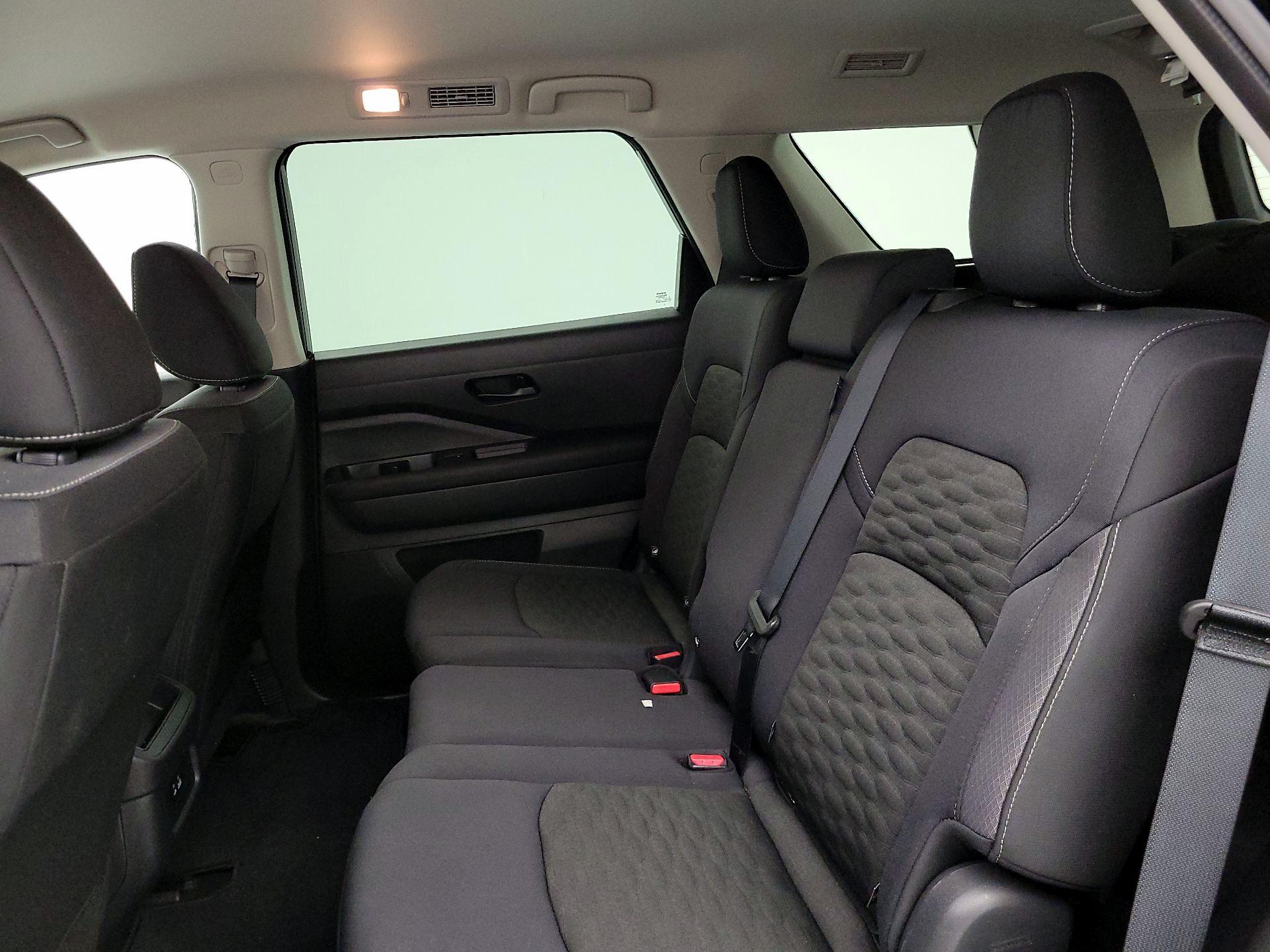 Thumbnail: 2024 Nissan Pathfinder - 19