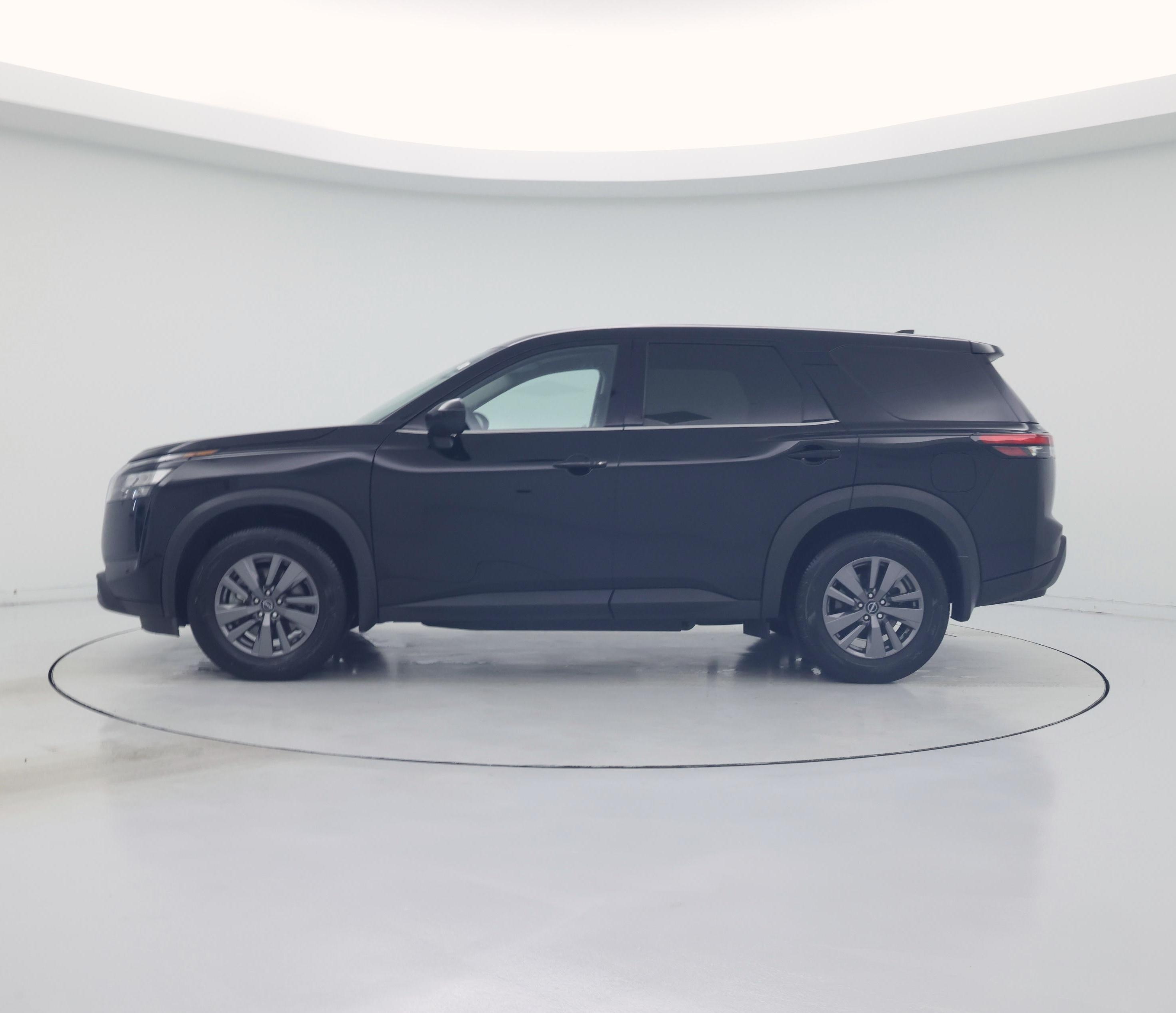 Thumbnail: 2024 Nissan Pathfinder - 3