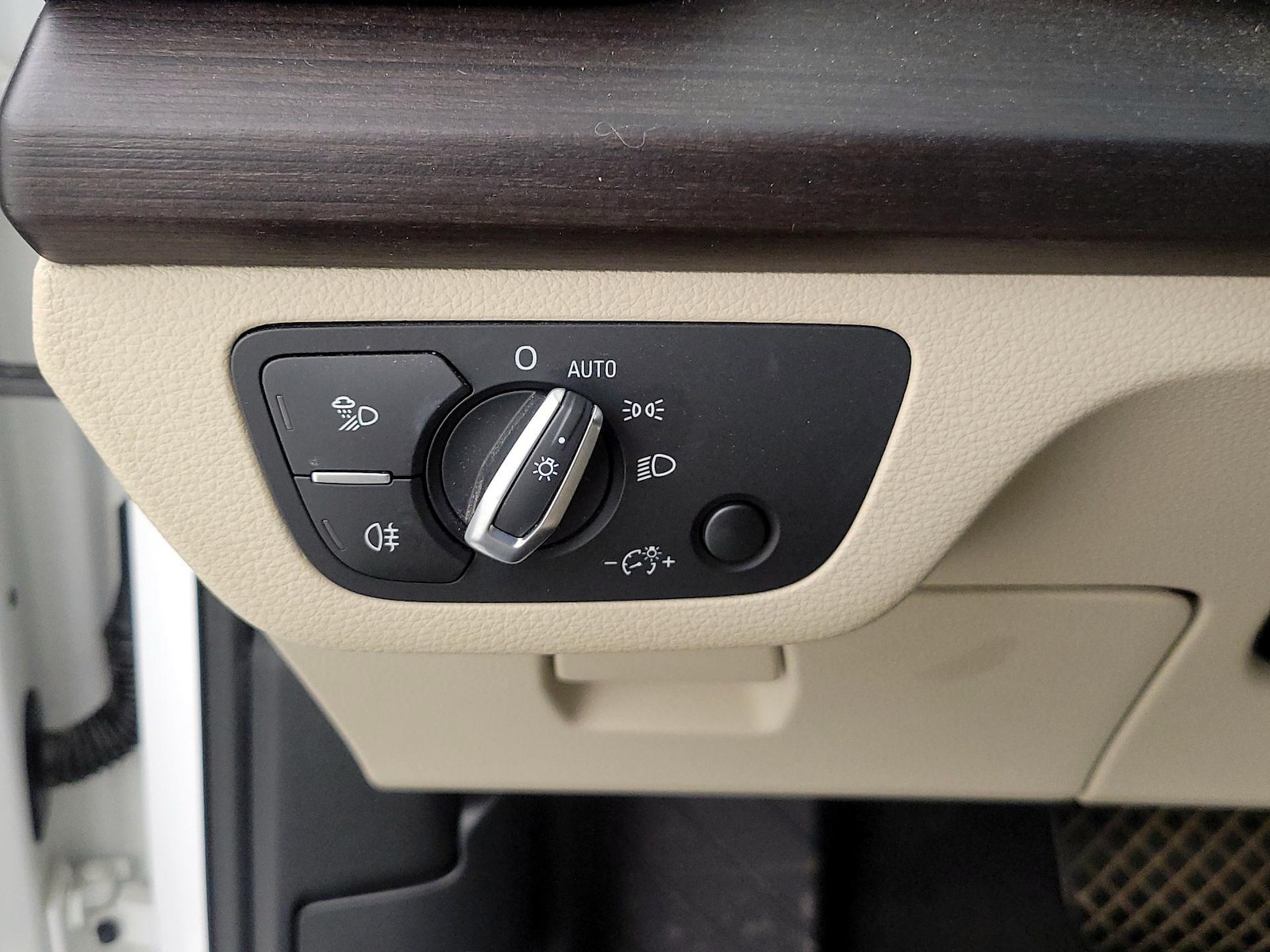 2022 Audi Q5 Premium Plus - Photo 14