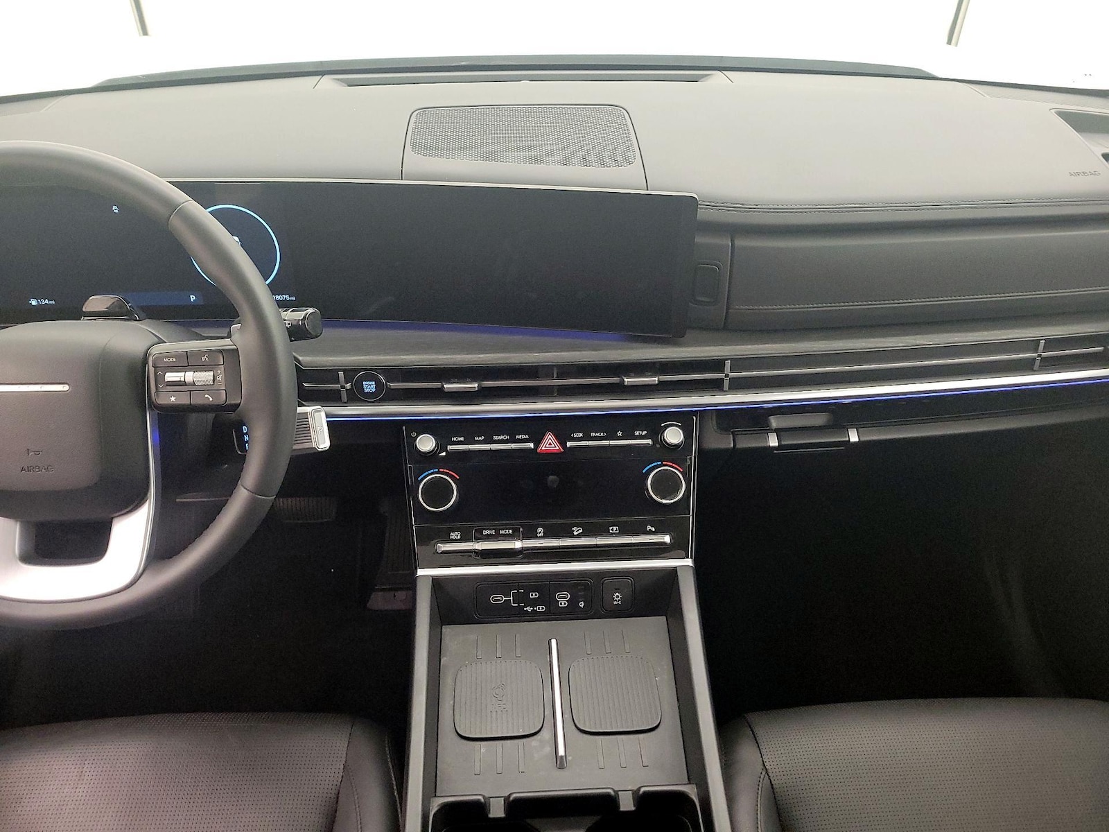 2024 Hyundai Santa Fe Limited - Photo 10