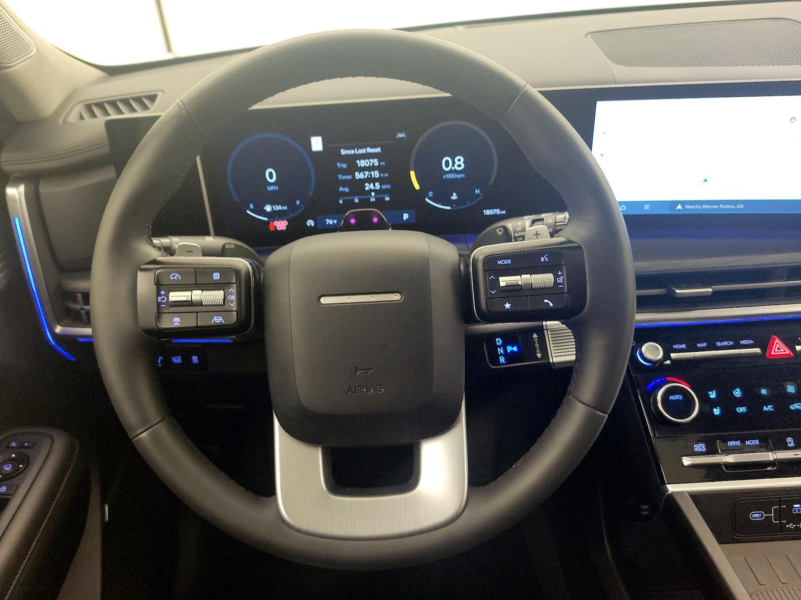 2024 Hyundai Santa Fe Limited - Photo 11