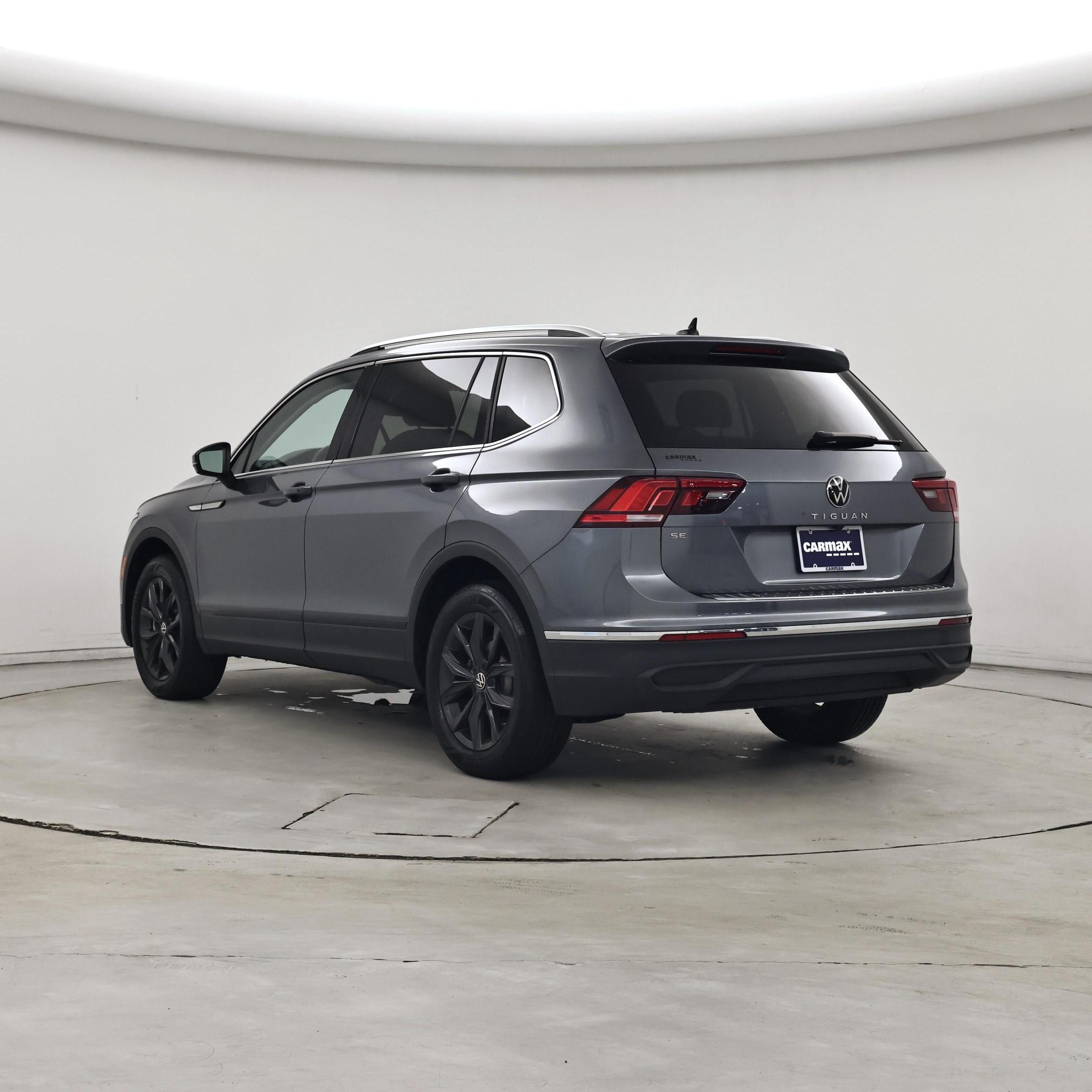 Thumbnail: 2024 Volkswagen Tiguan - 2