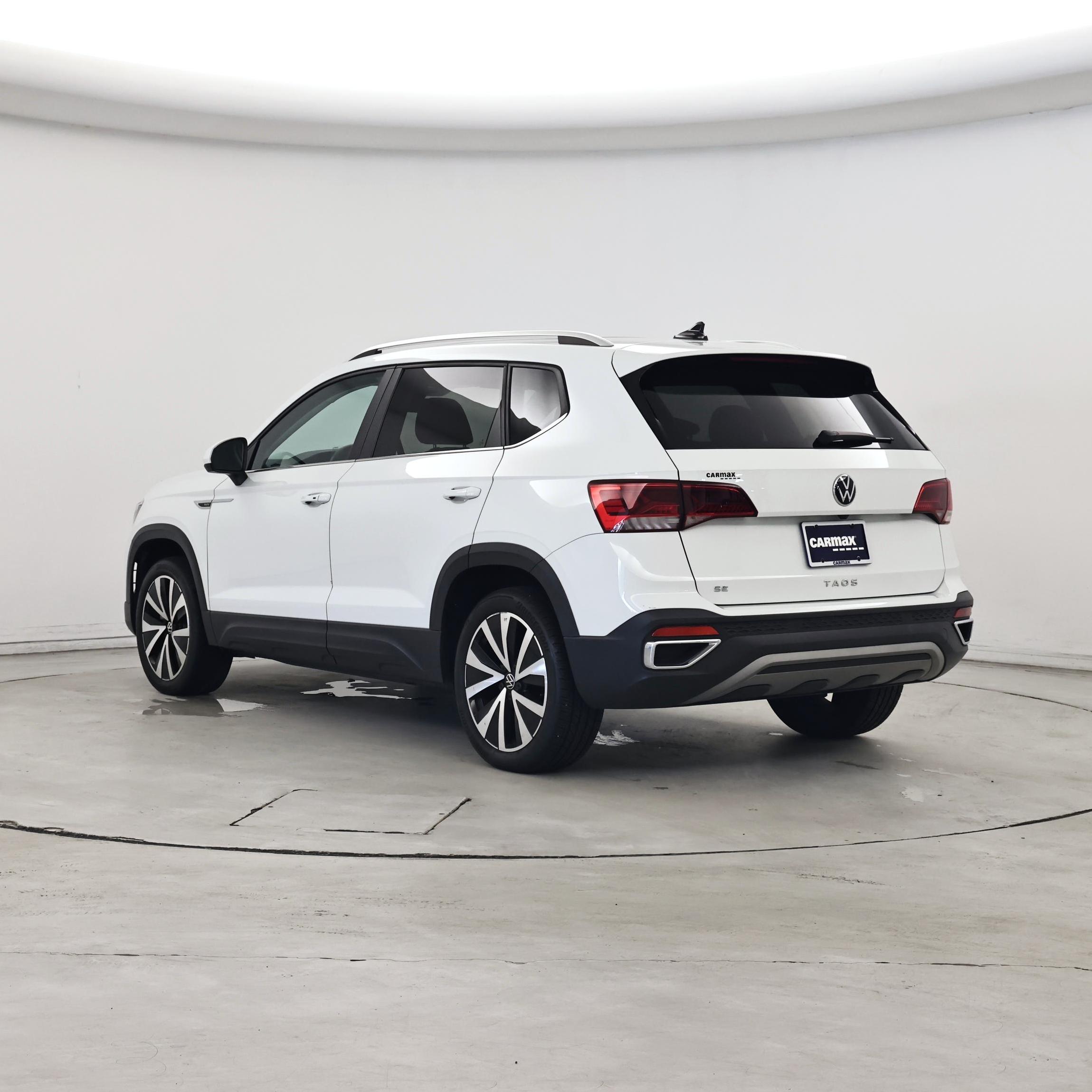 Thumbnail: 2023 Volkswagen Taos - 2