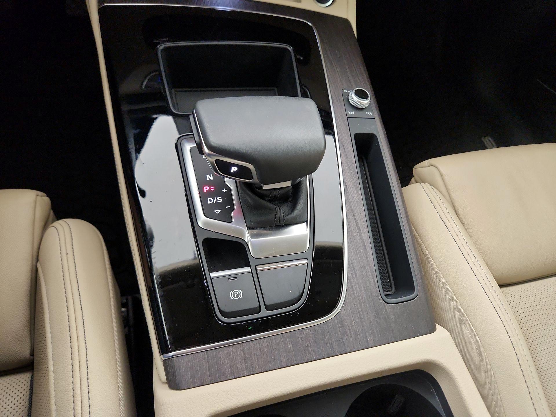 Thumbnail: 2024 Audi Q5 - 18
