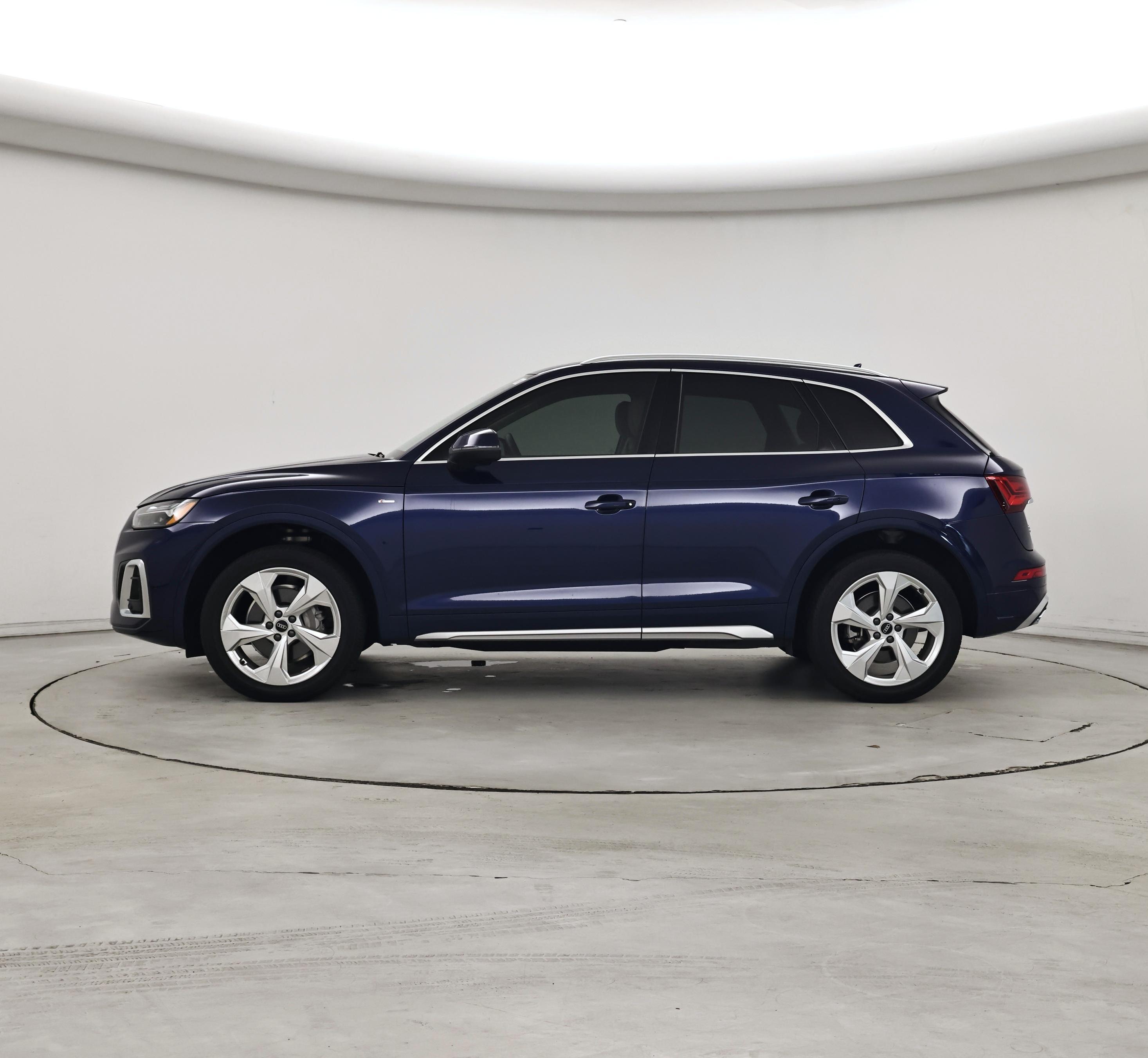 Thumbnail: 2024 Audi Q5 - 3