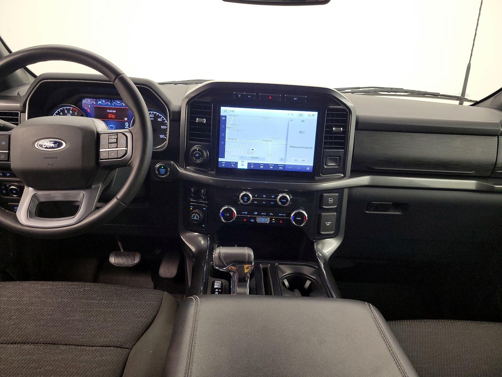 Photo 10
