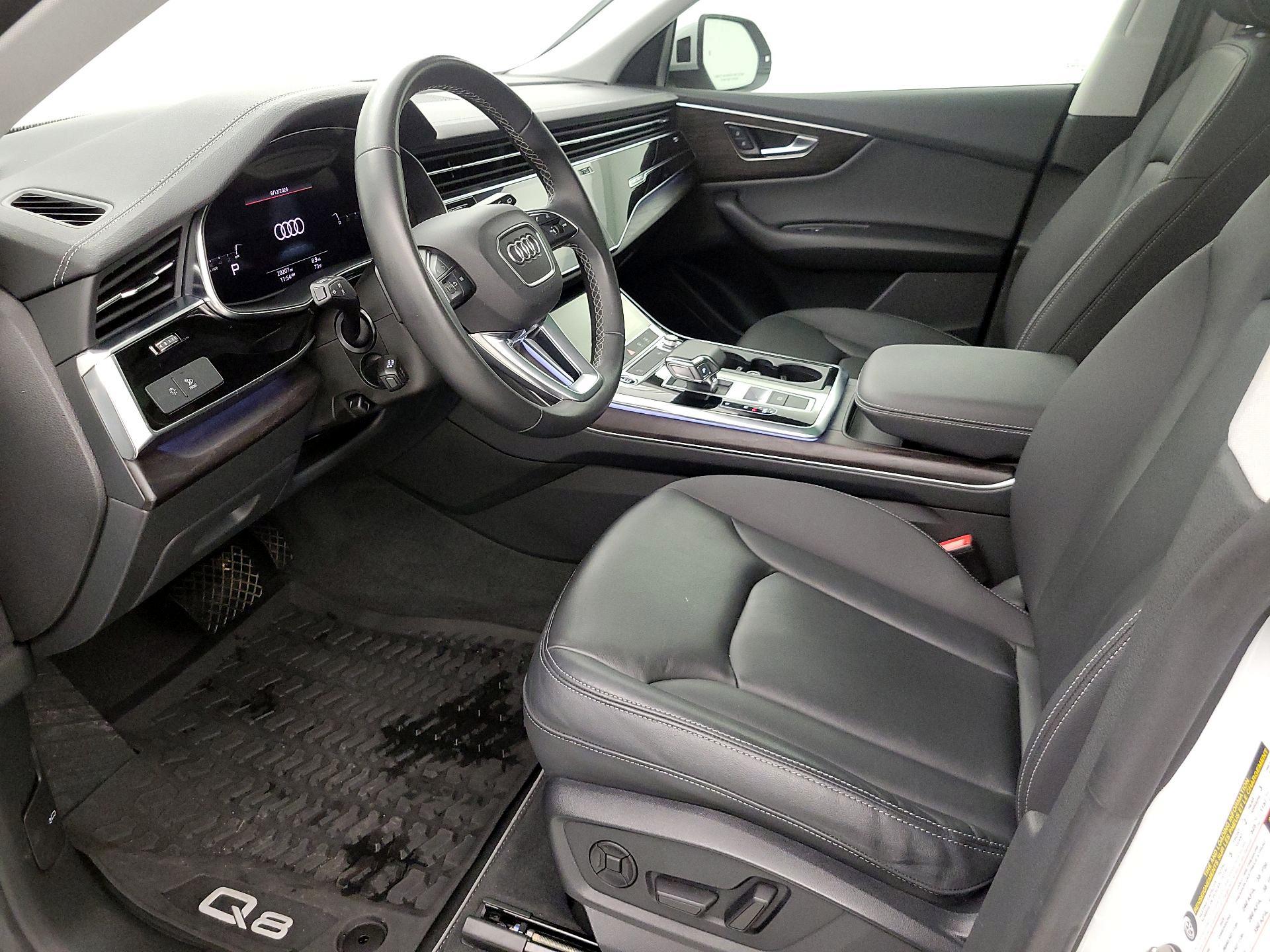 Thumbnail: 2023 Audi Q8 - 11