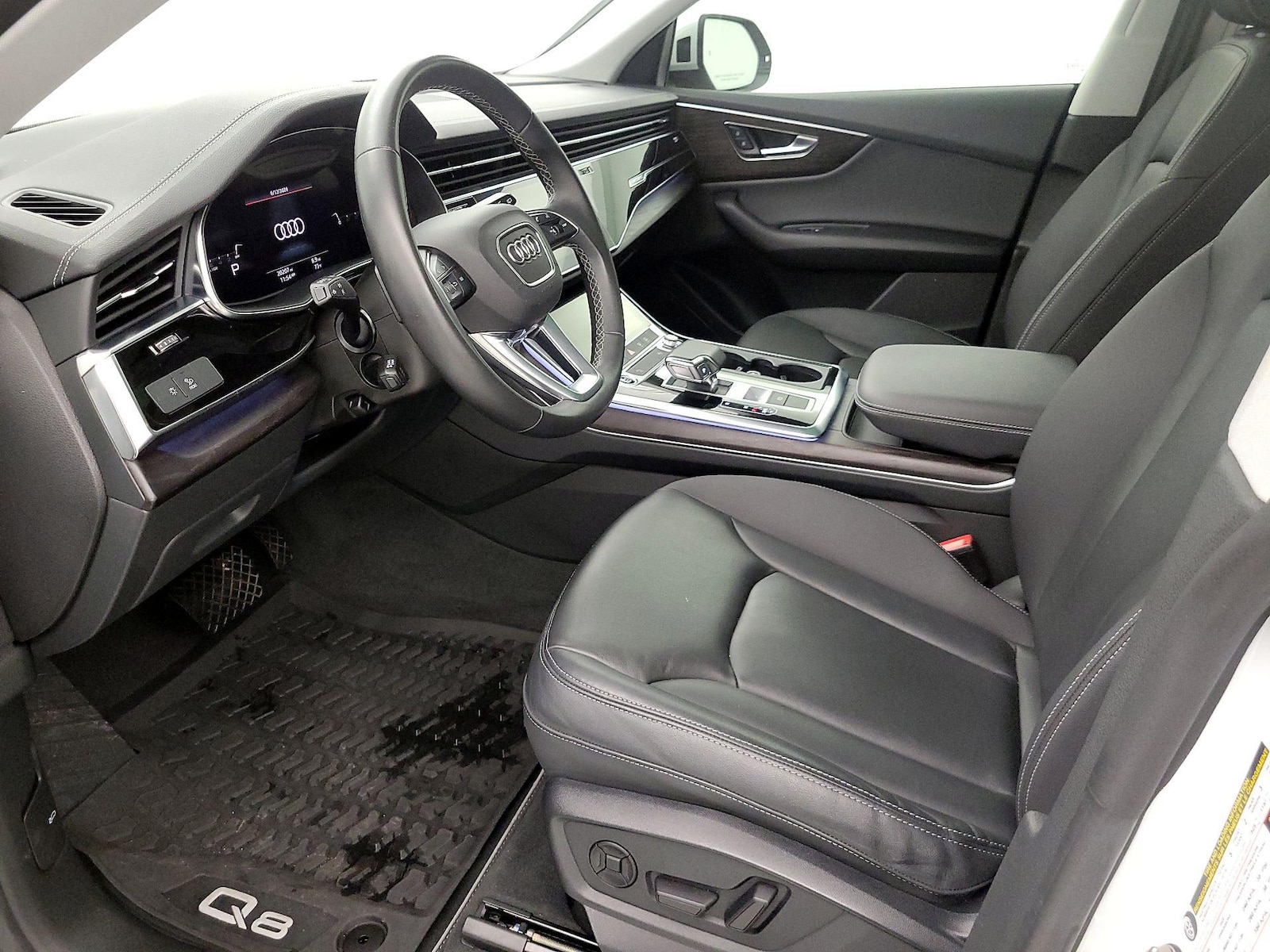2023 Audi Q8 Premium - Photo 12