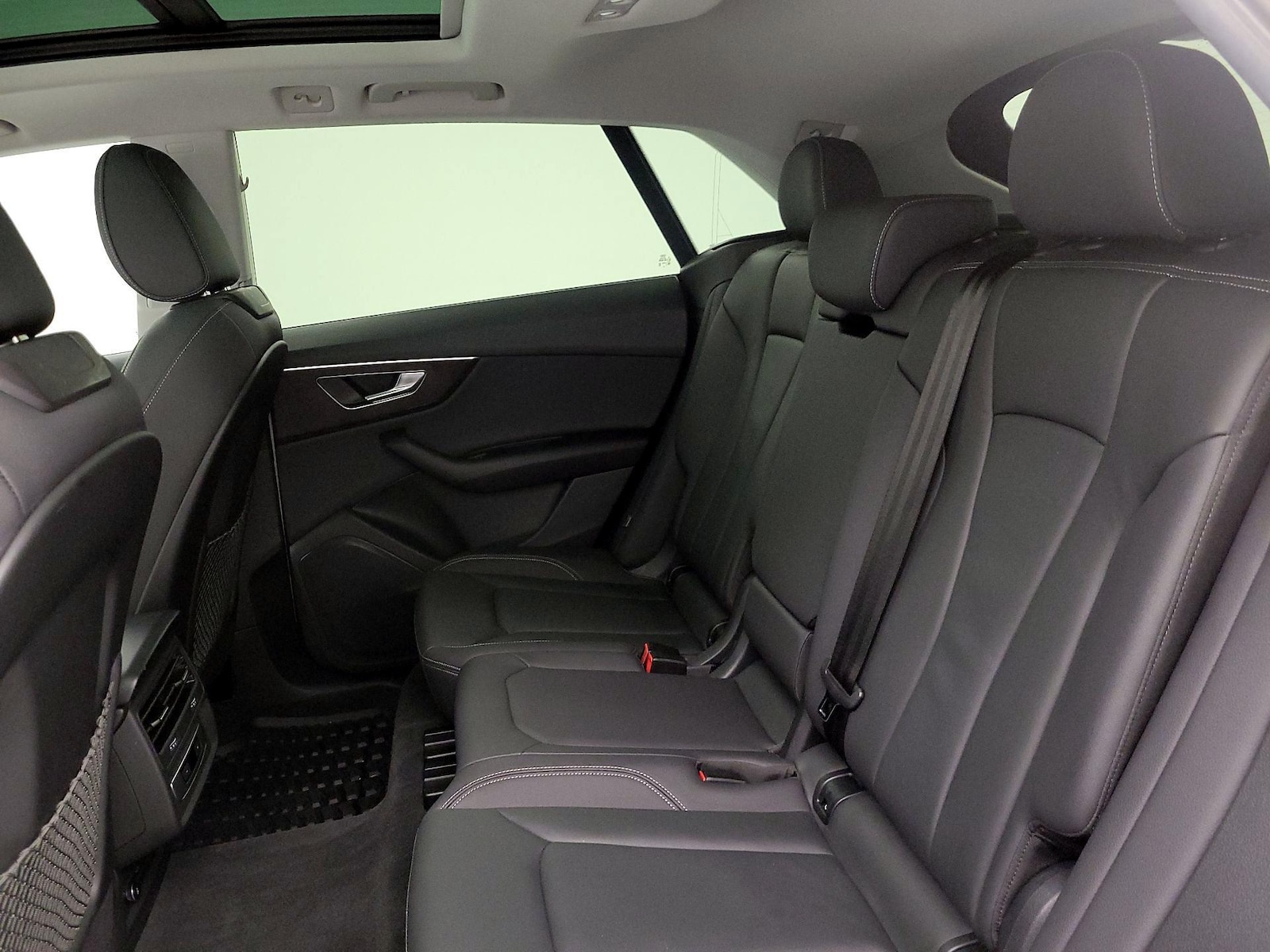 2023 Audi Q8 Premium - Photo 22