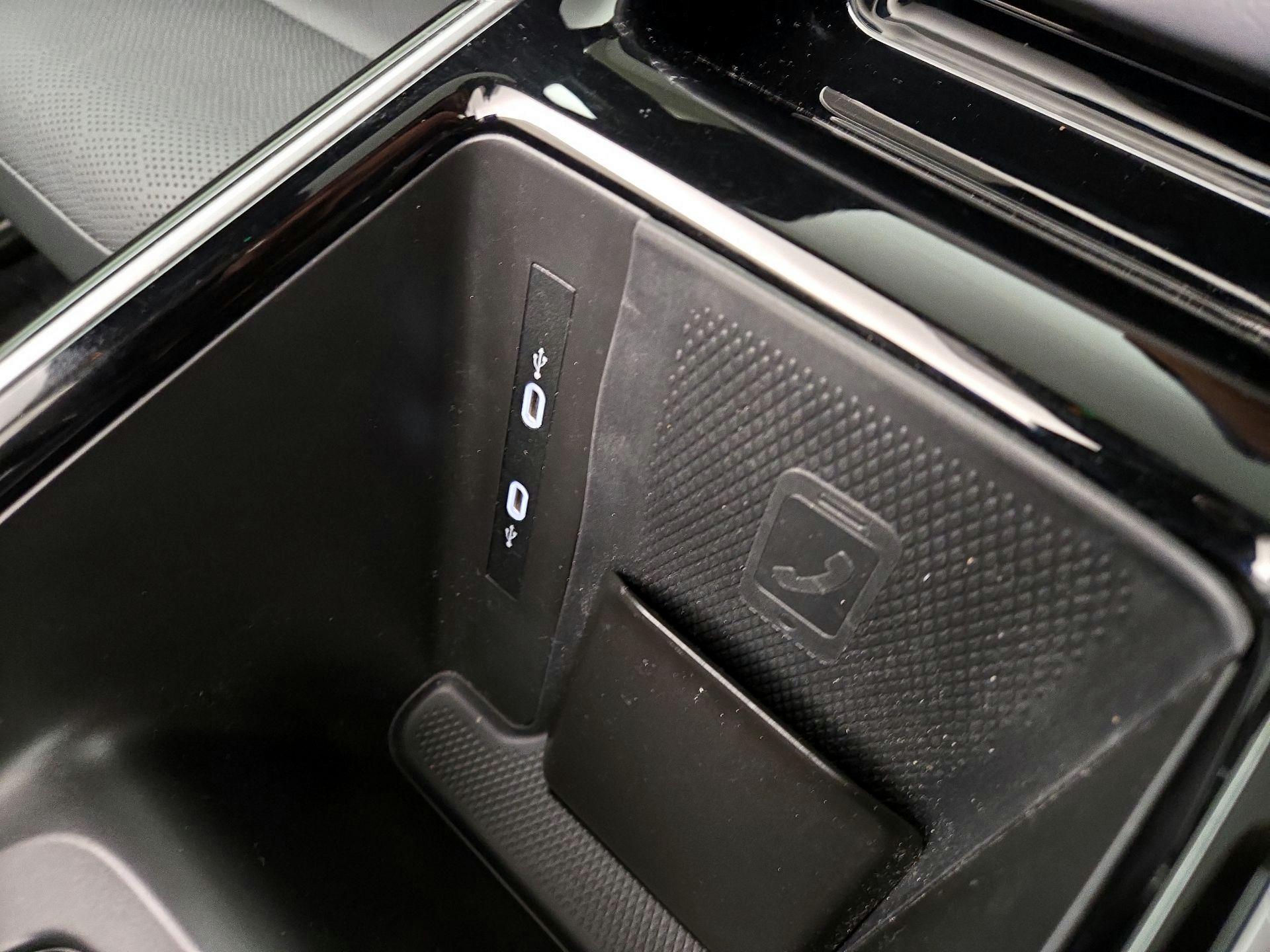Thumbnail: 2023 Volkswagen ID.4 - 19