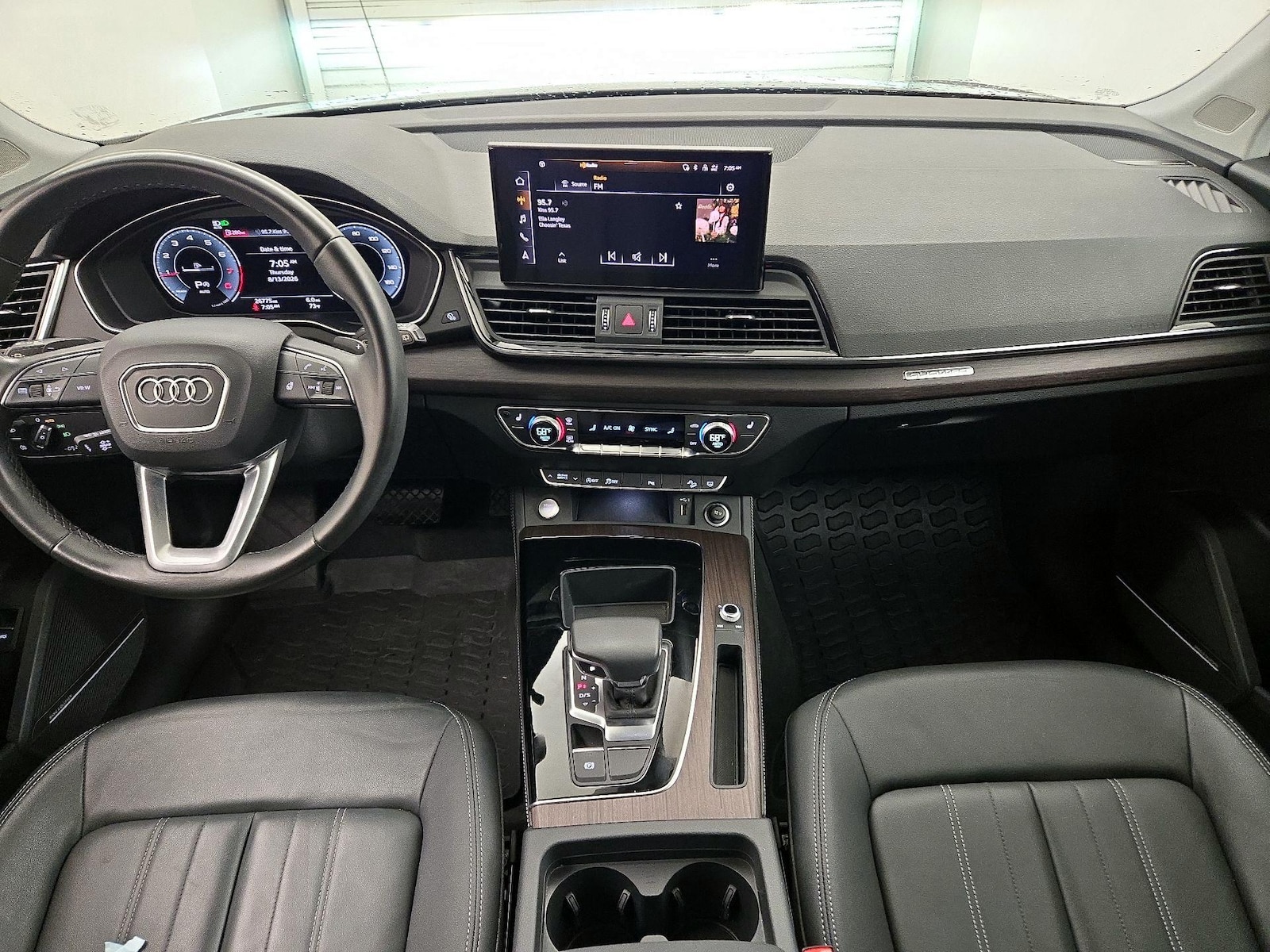 Apple CarPlay® & Android Auto™