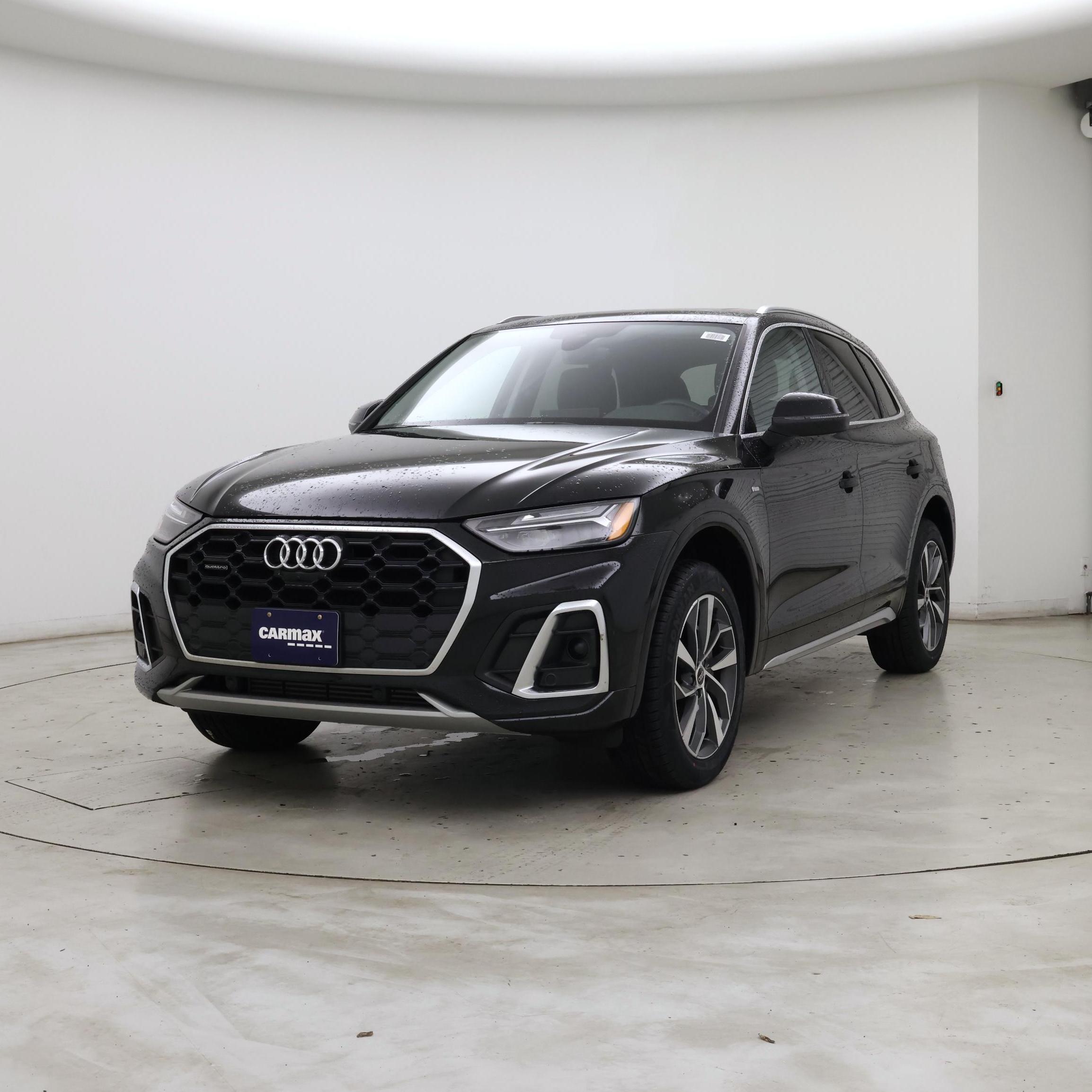 Thumbnail: 2023 Audi Q5 - 4