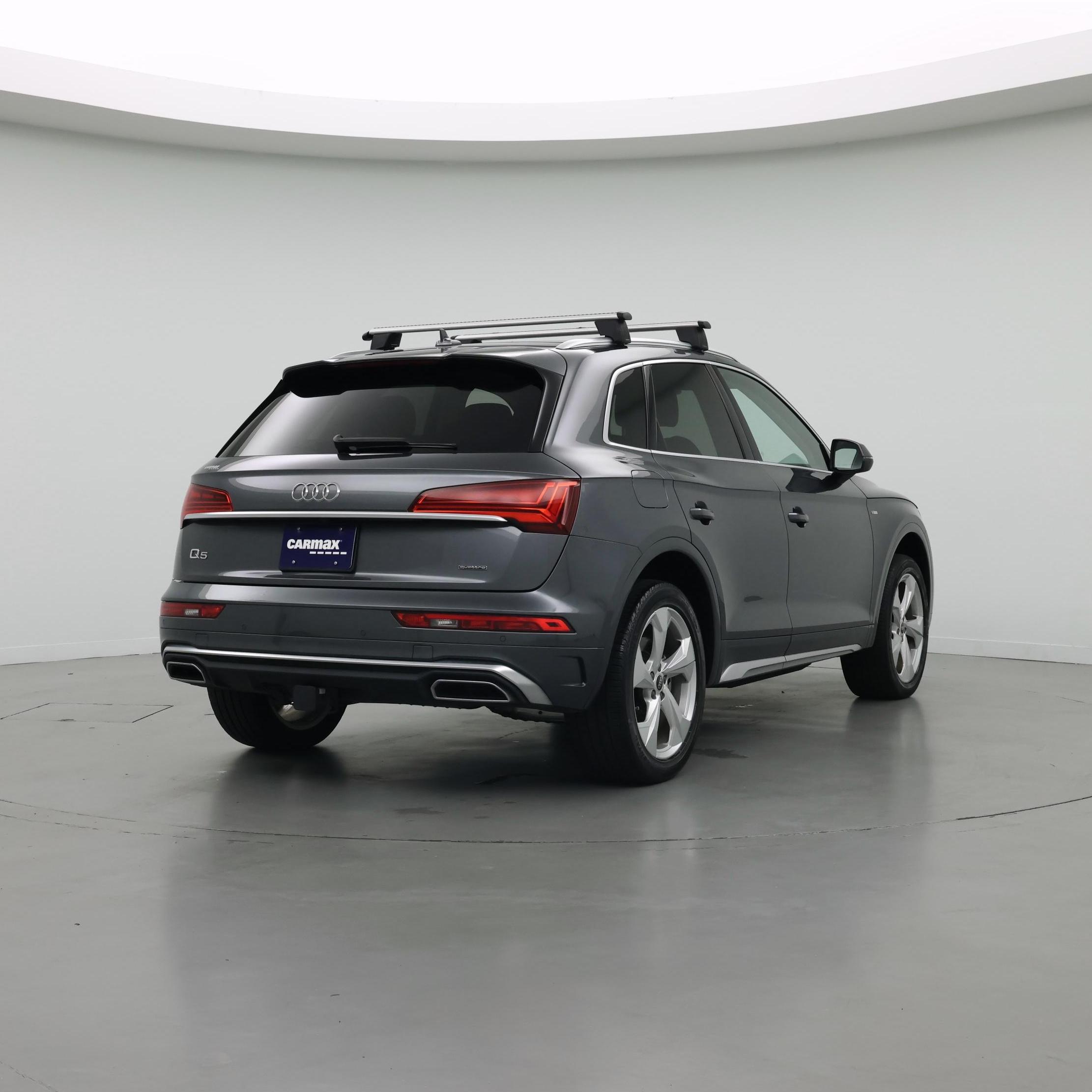 Thumbnail: 2023 Audi Q5 - 8