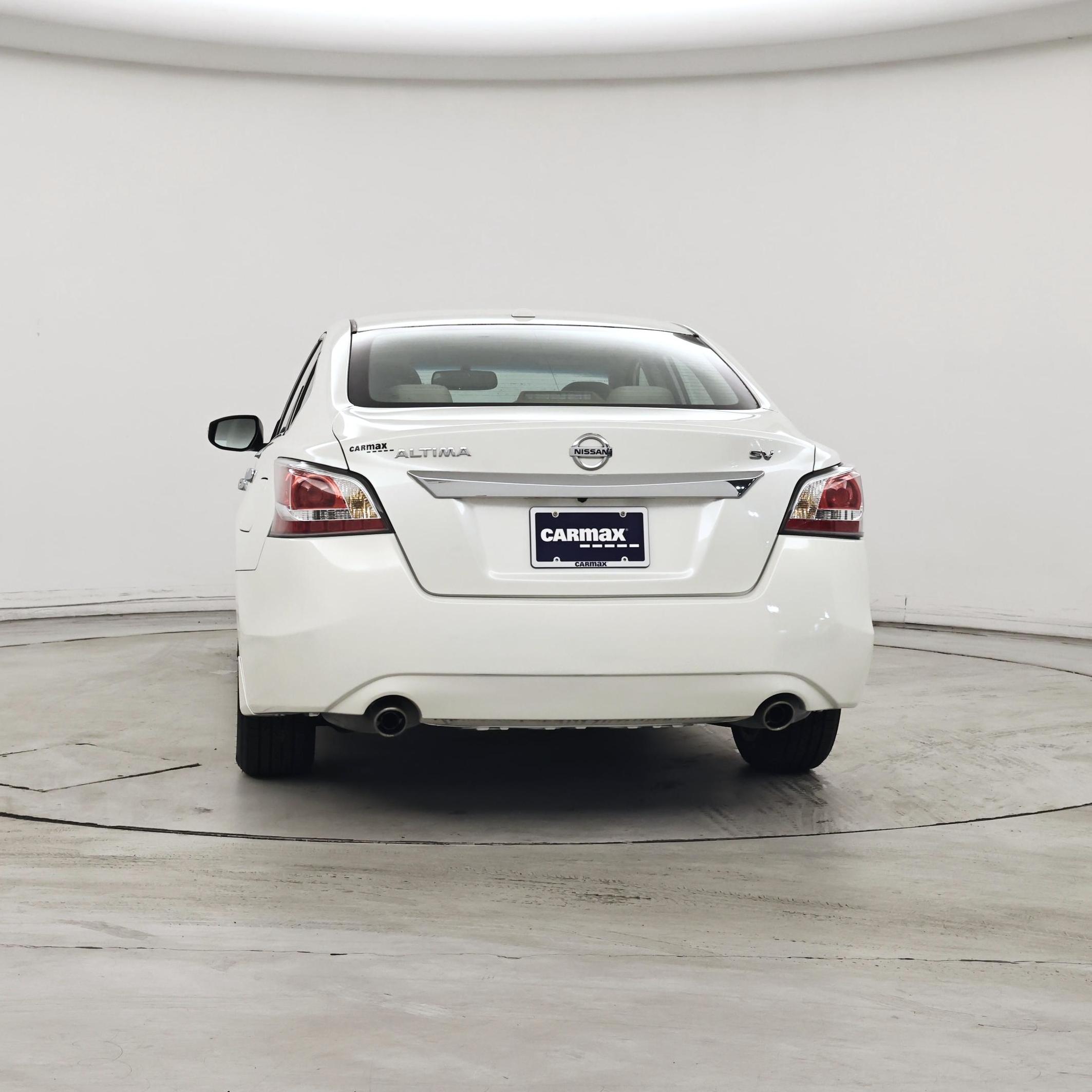Thumbnail: 2015 Nissan Altima - 6
