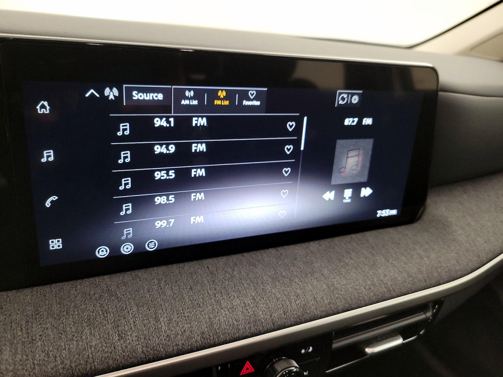 2026 Nissan KICKS S - Photo 16