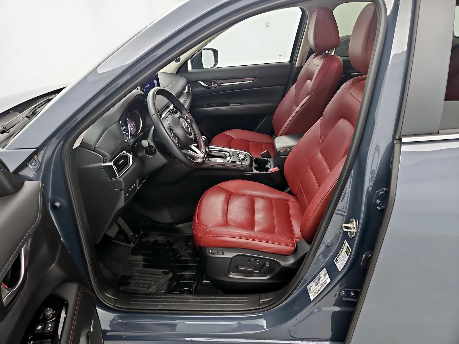 2025 Mazda CX-5 S Carbon Edition - Photo 12