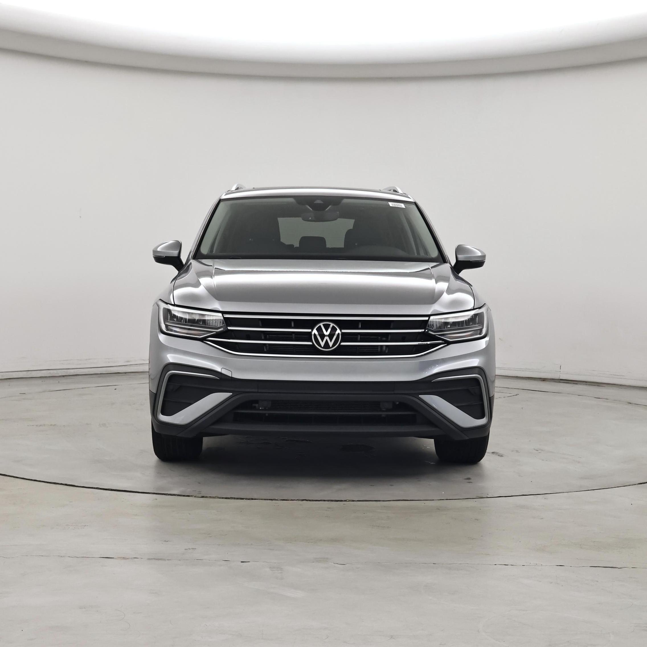 Thumbnail: 2023 Volkswagen Tiguan - 5