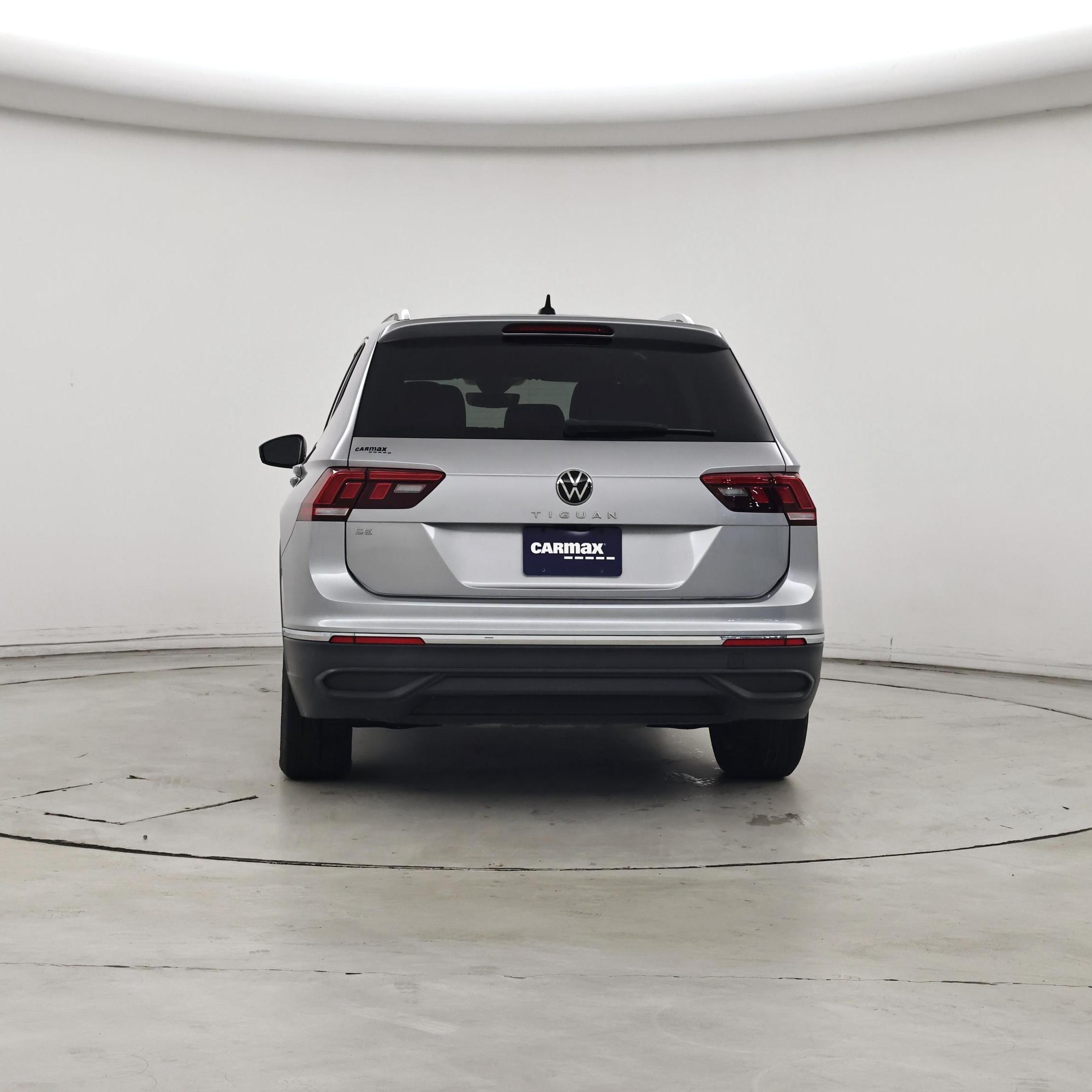 Thumbnail: 2023 Volkswagen Tiguan - 6