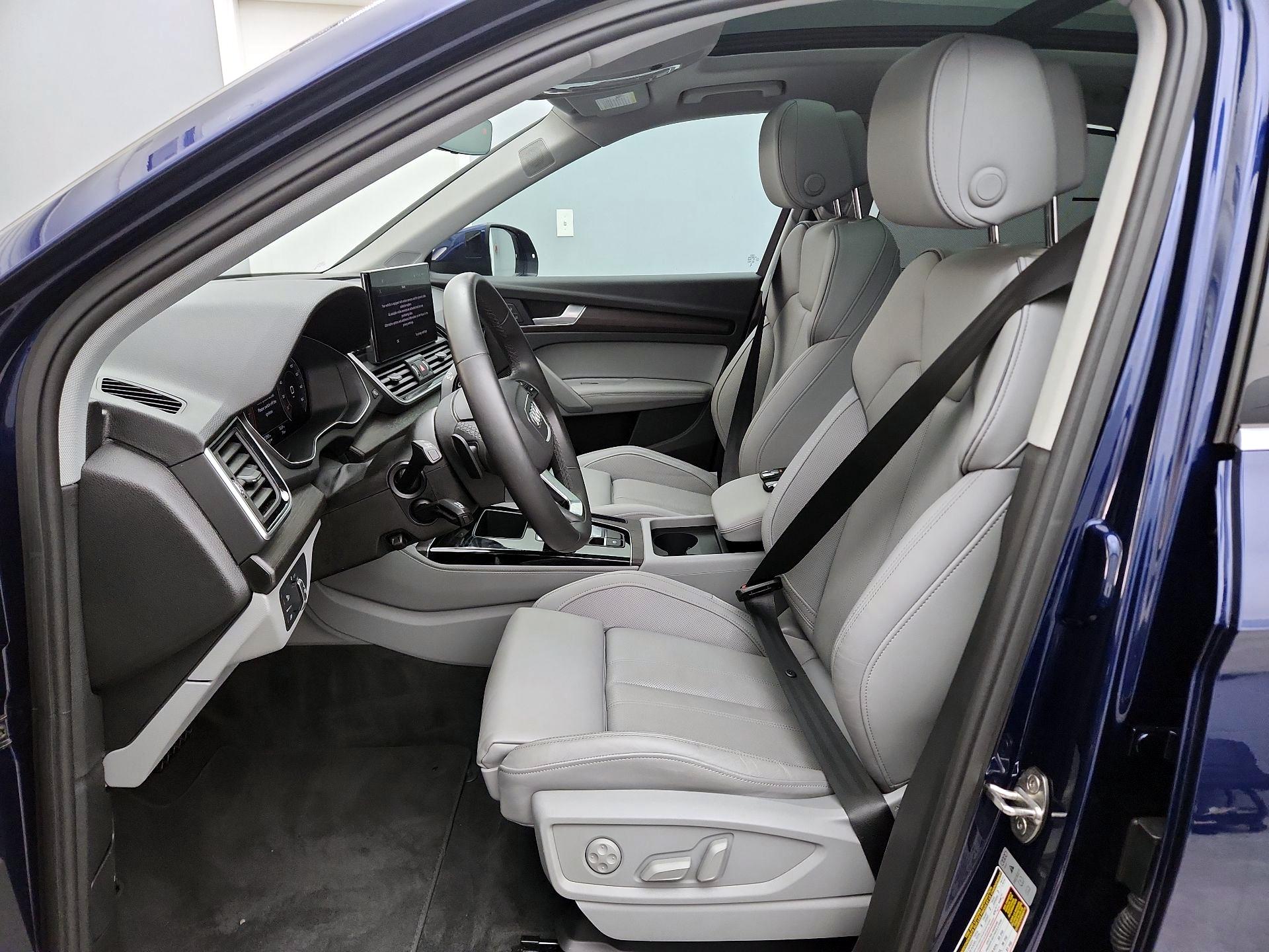 Thumbnail: 2024 Audi Q5 - 11