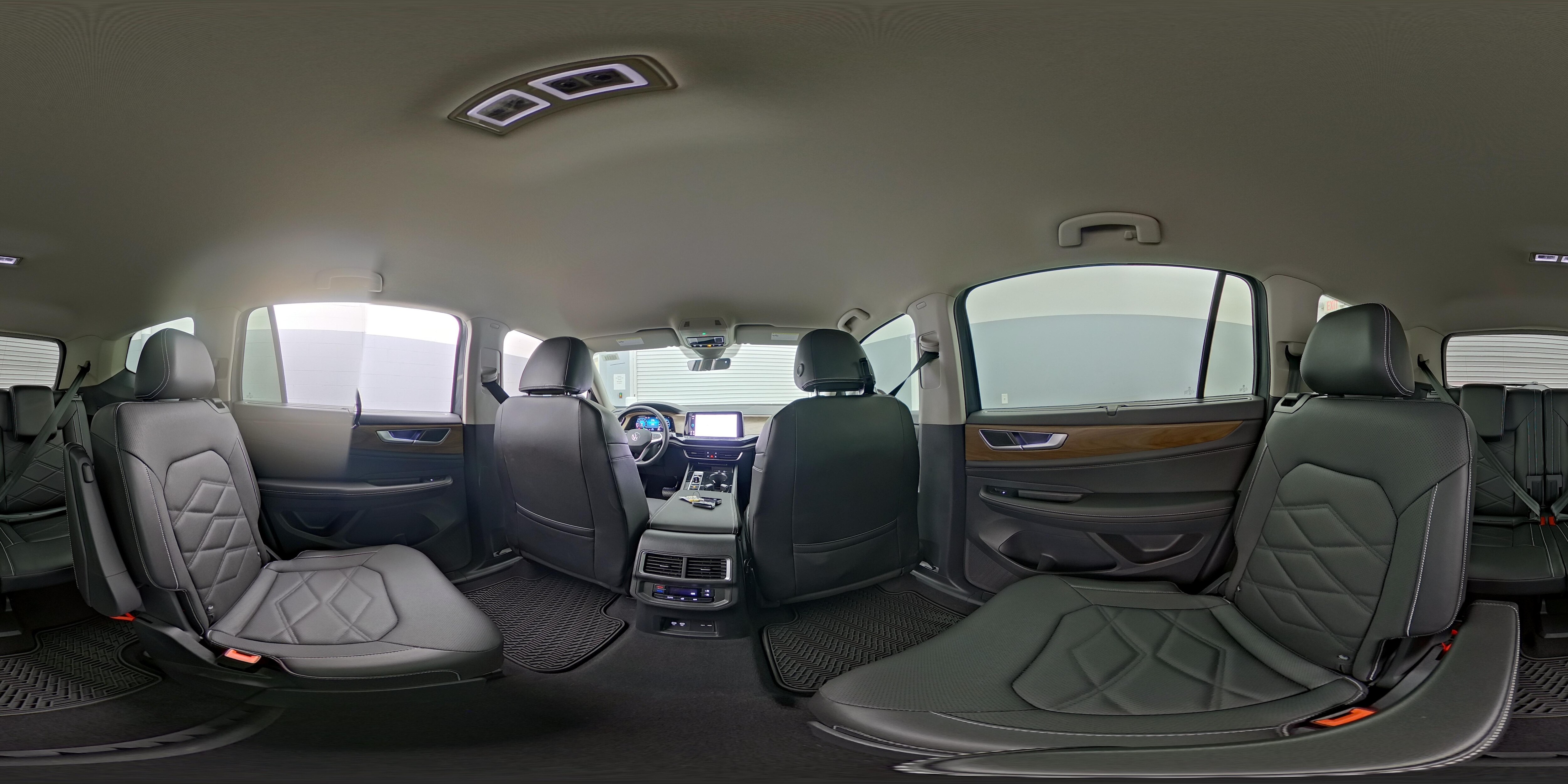 2024 Volkswagen Atlas SE w/Tech - Photo 25