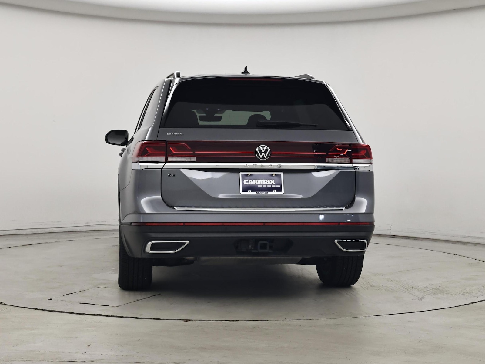 2024 Volkswagen Atlas SE w/Tech - Photo 7