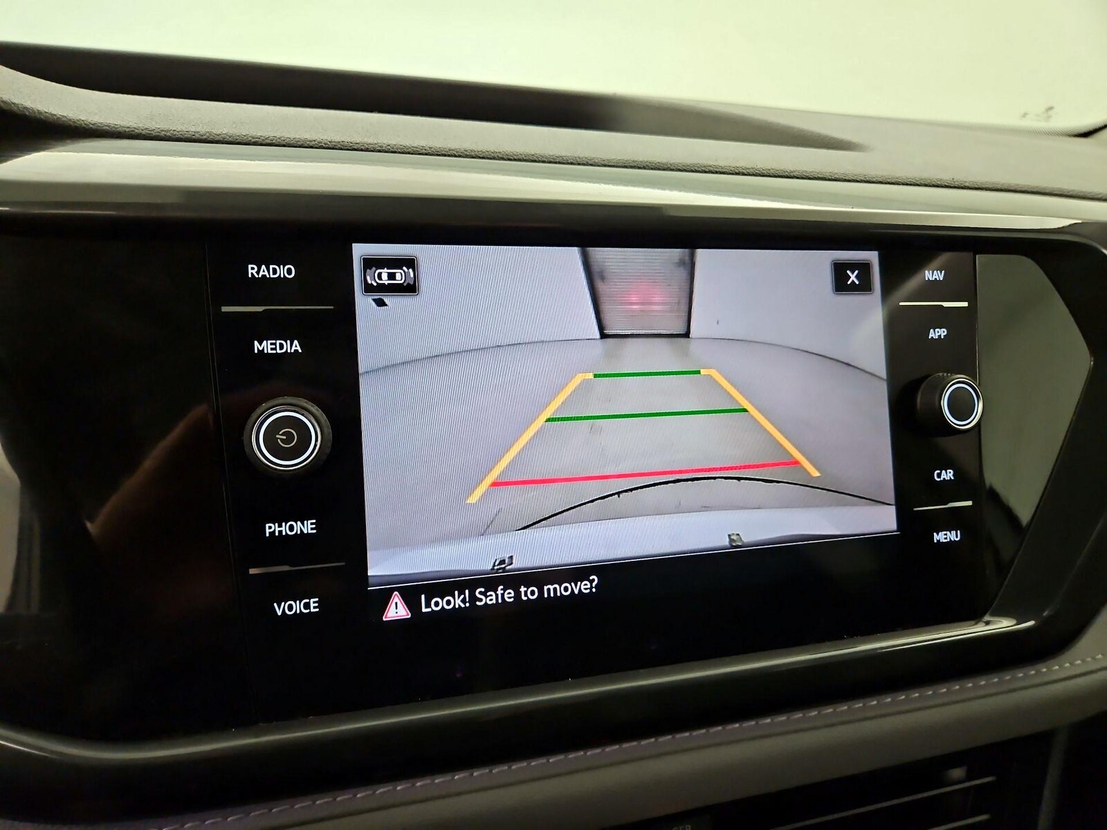 2023 Volkswagen Taos SEL - Photo 16