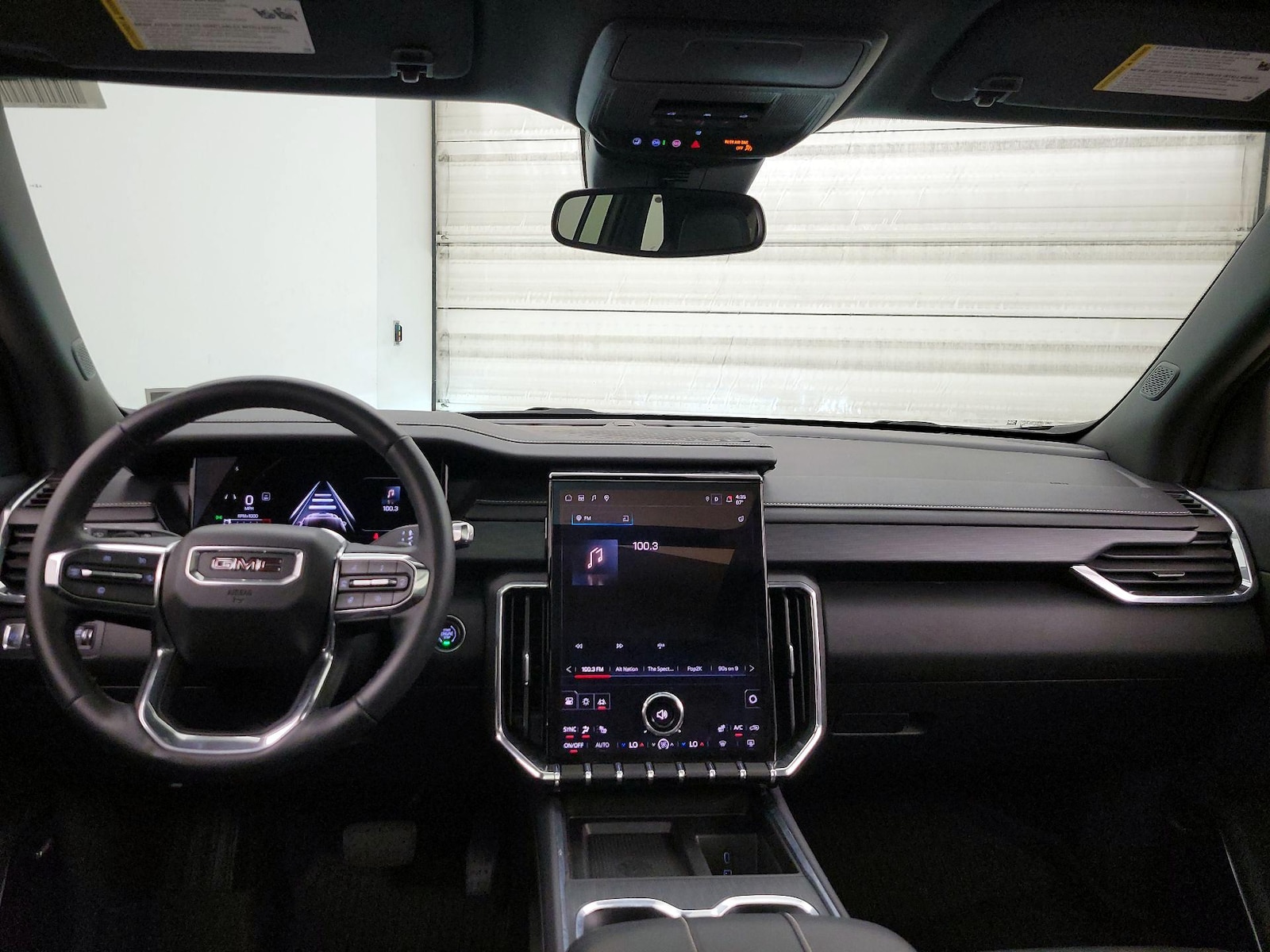 2024 GMC Acadia Elevation - Photo 10