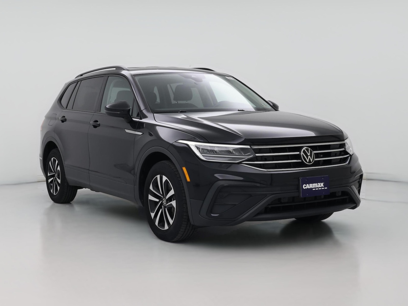 2023 Volkswagen Tiguan S - Photo 1