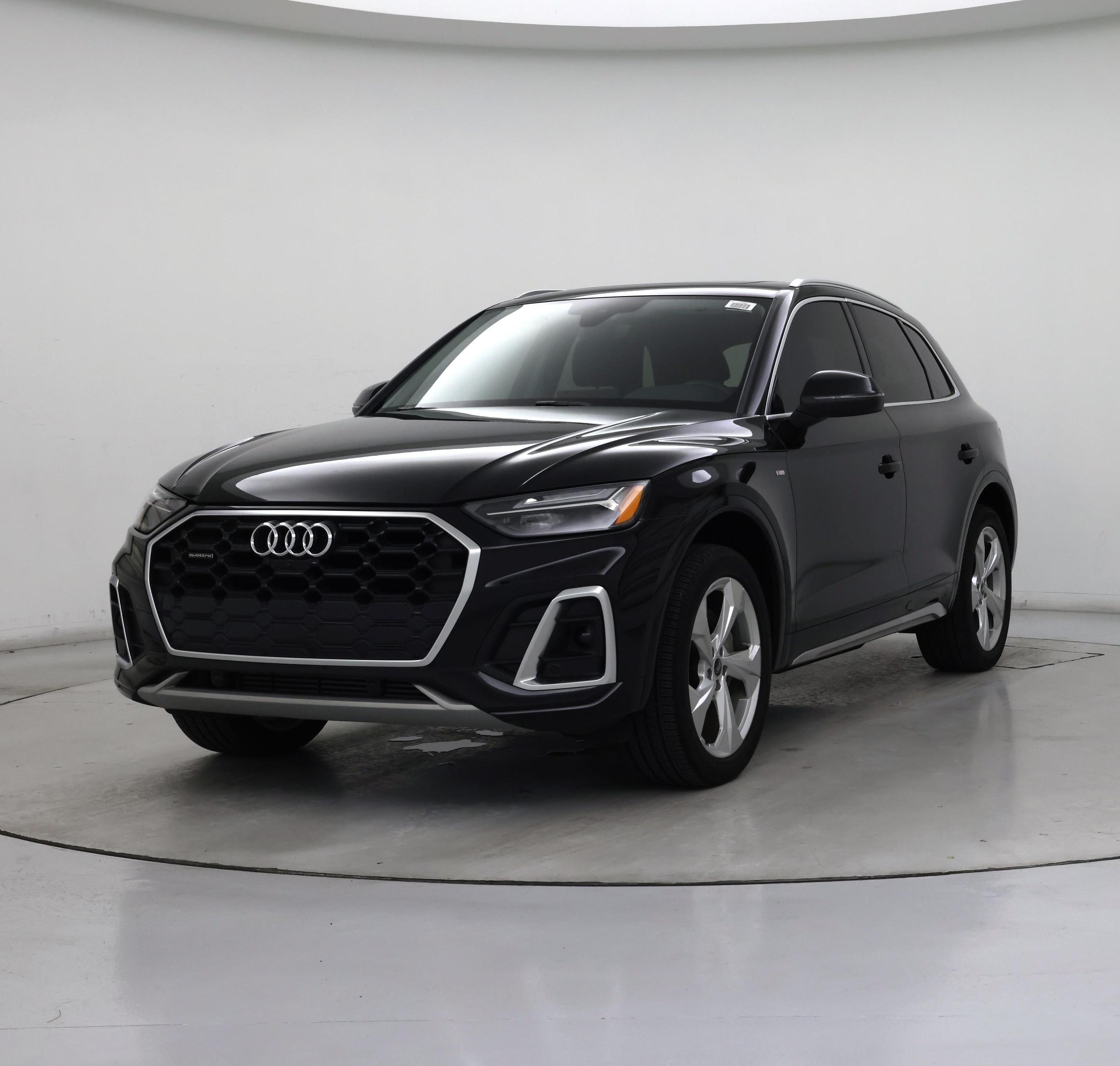 Thumbnail: 2023 Audi Q5 - 4