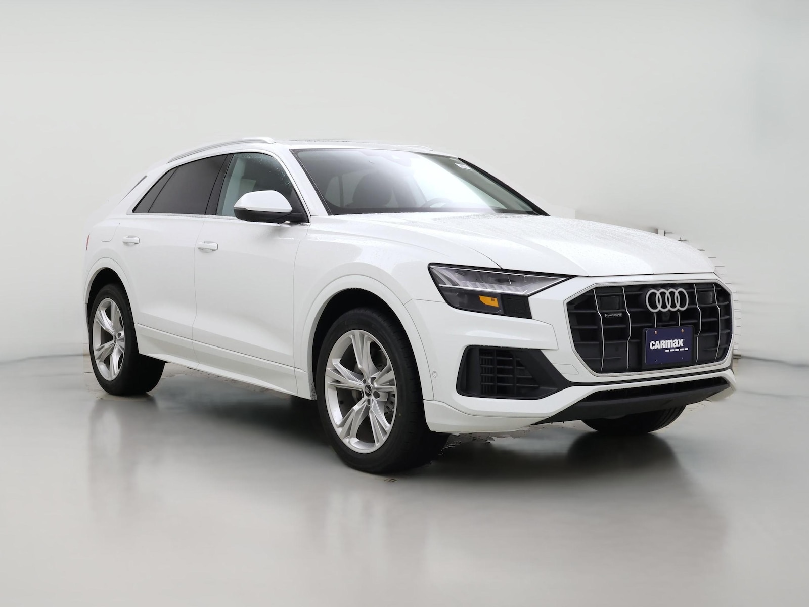2023 Audi Q8