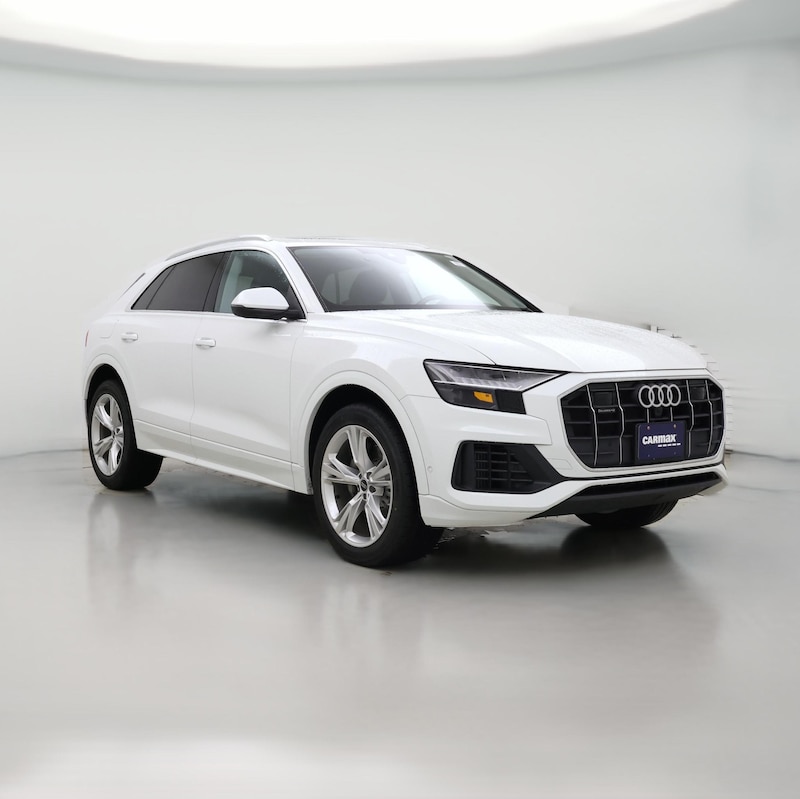 2023 Audi Q8 Premium