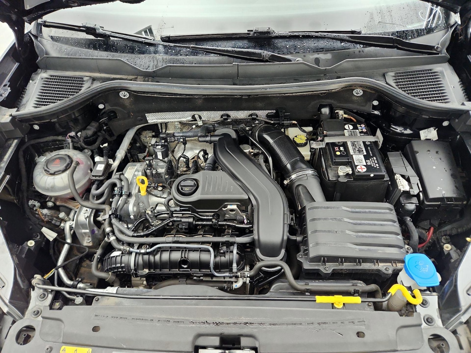2022 Volkswagen Taos SE - Photo 22